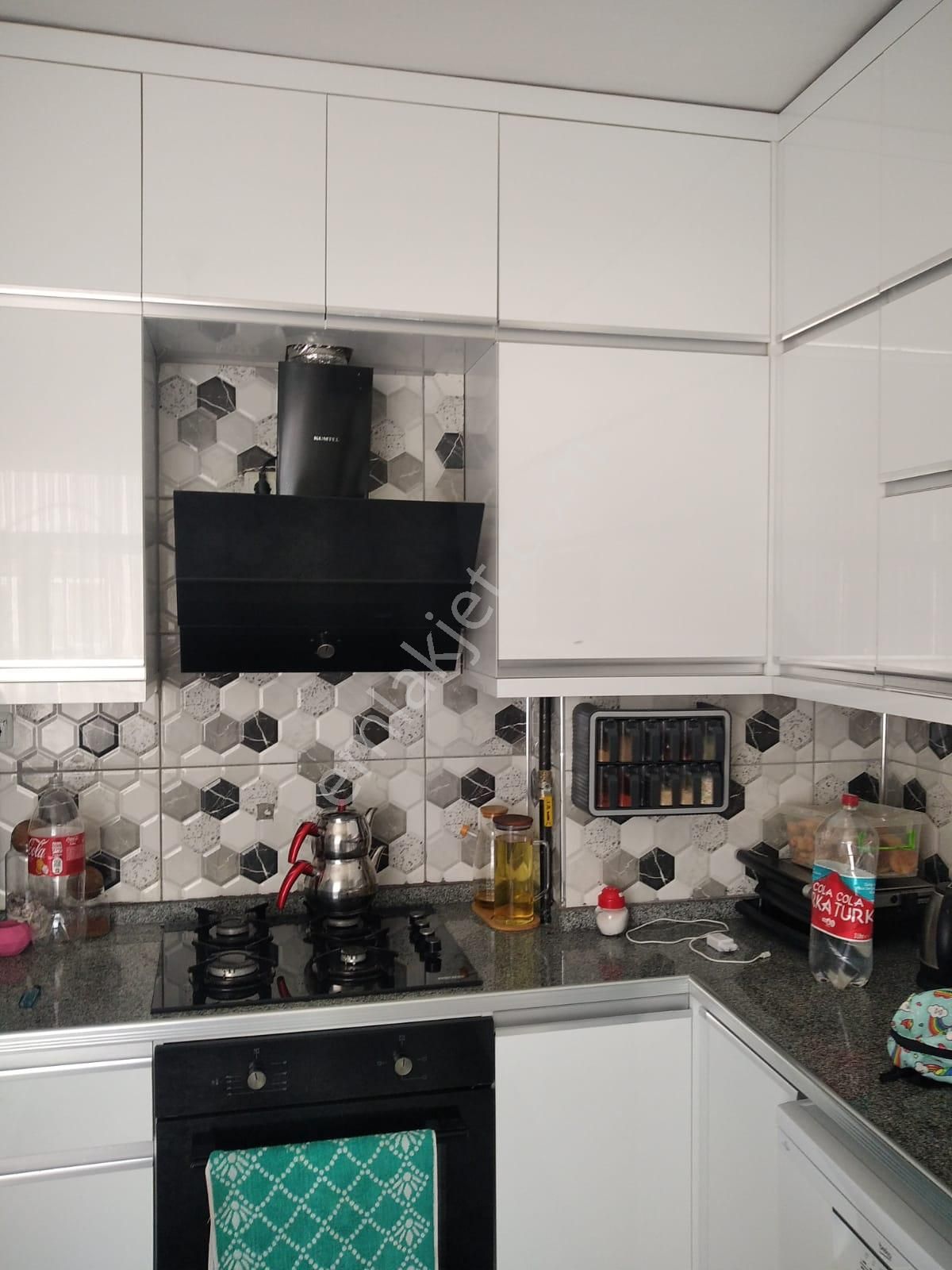 Sücüllü Emlaktan Satılık 2+1 Geniş 145 M2 Daire