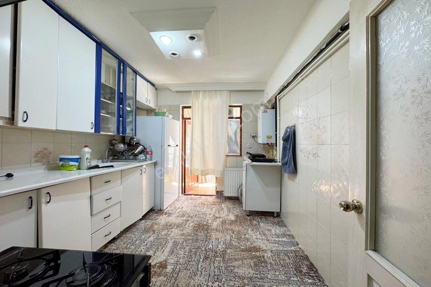 Kızlarpınarı Cadde Üzerinde Acill Satılık 3+1 Bağımsız Daire