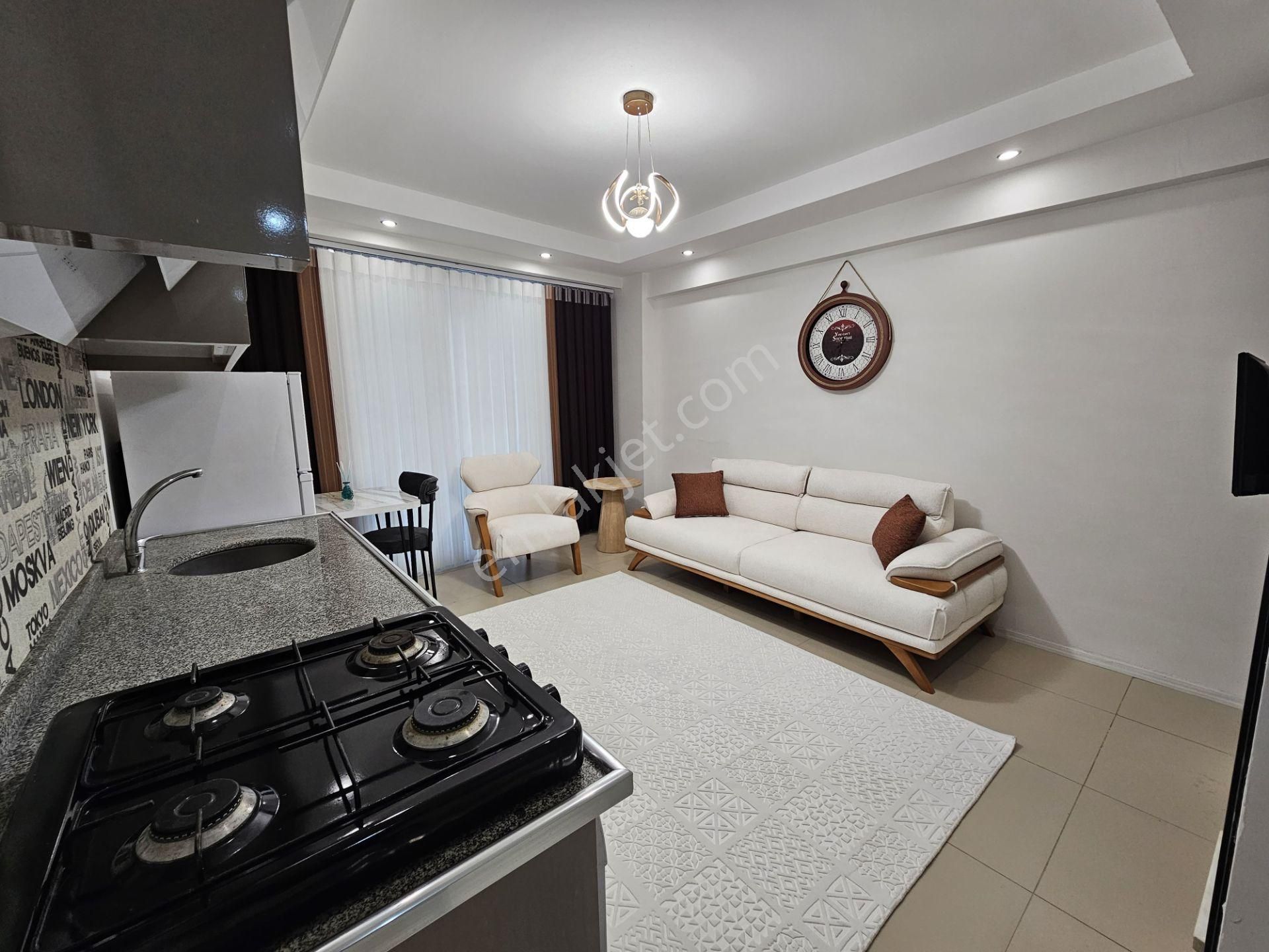 Hacıkaplanlarda Satılık Arakat Balkonlu Apart