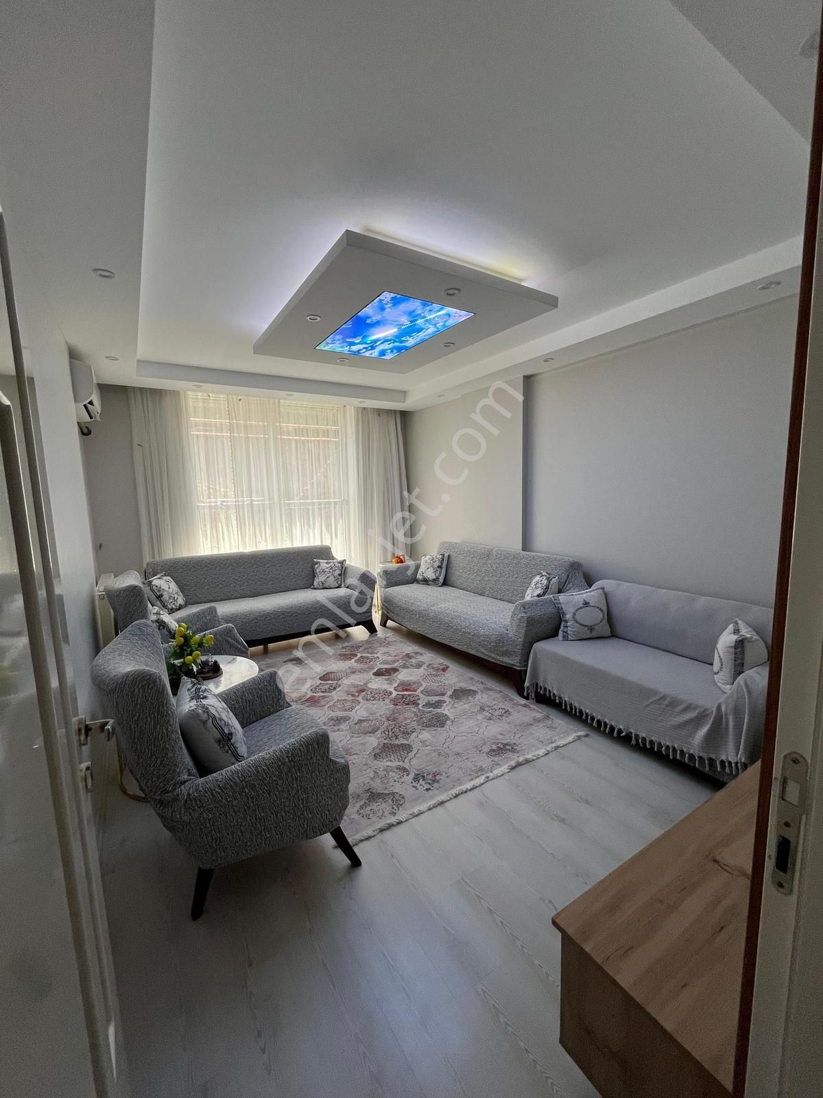 Ağabey Gayrimenkul Den Ergenekon Mahallesinde Satılık Daire
