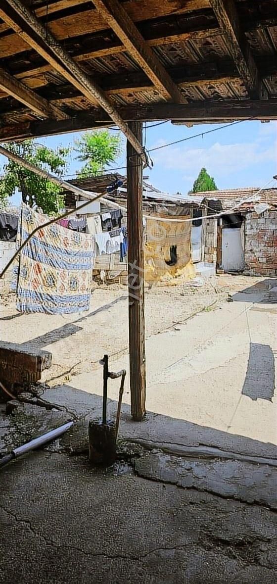 174m3kat İmarlı Cift Daire Yapılabilen Liseye Bitişik Müstakilev - Görsel 4