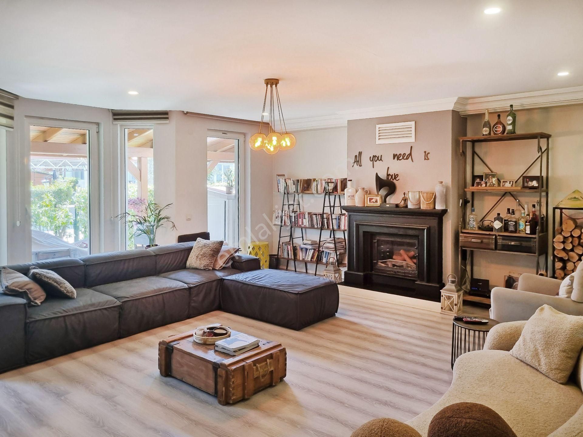 Gökhan Üçgün'den Panorama Villaları'nda Trıplex Rowhouse Villa - Görsel 7