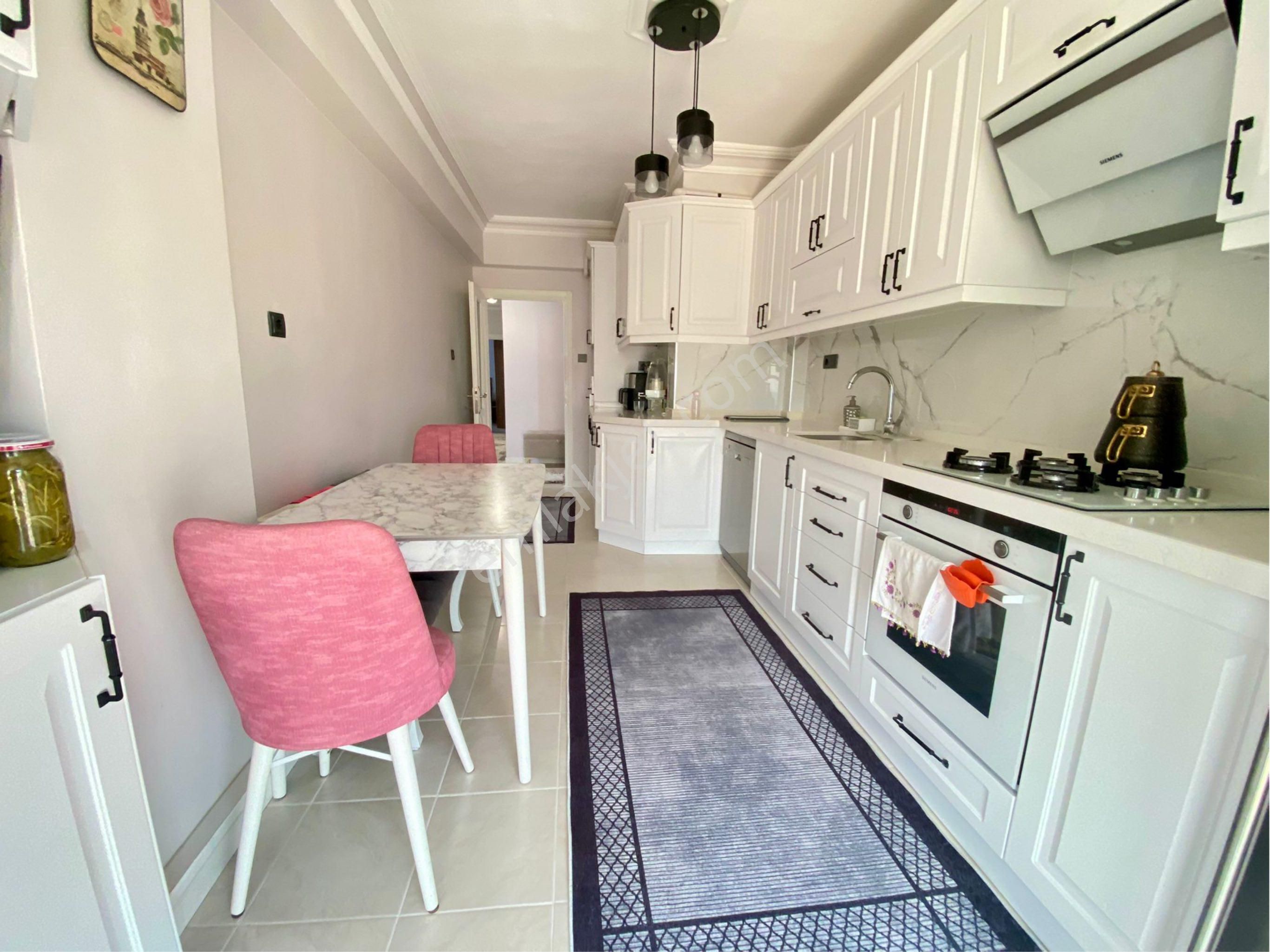 Doğan Emlak Group’tan Körfez Mh.3+1 İçi Full Yapılı Deniz Manzaralı Daire