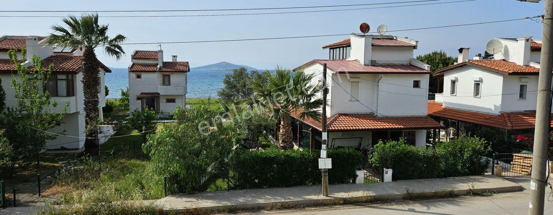 Denize 150 Metre Mesafede Deniz Manzaralı Masrafsız Dublex Villa