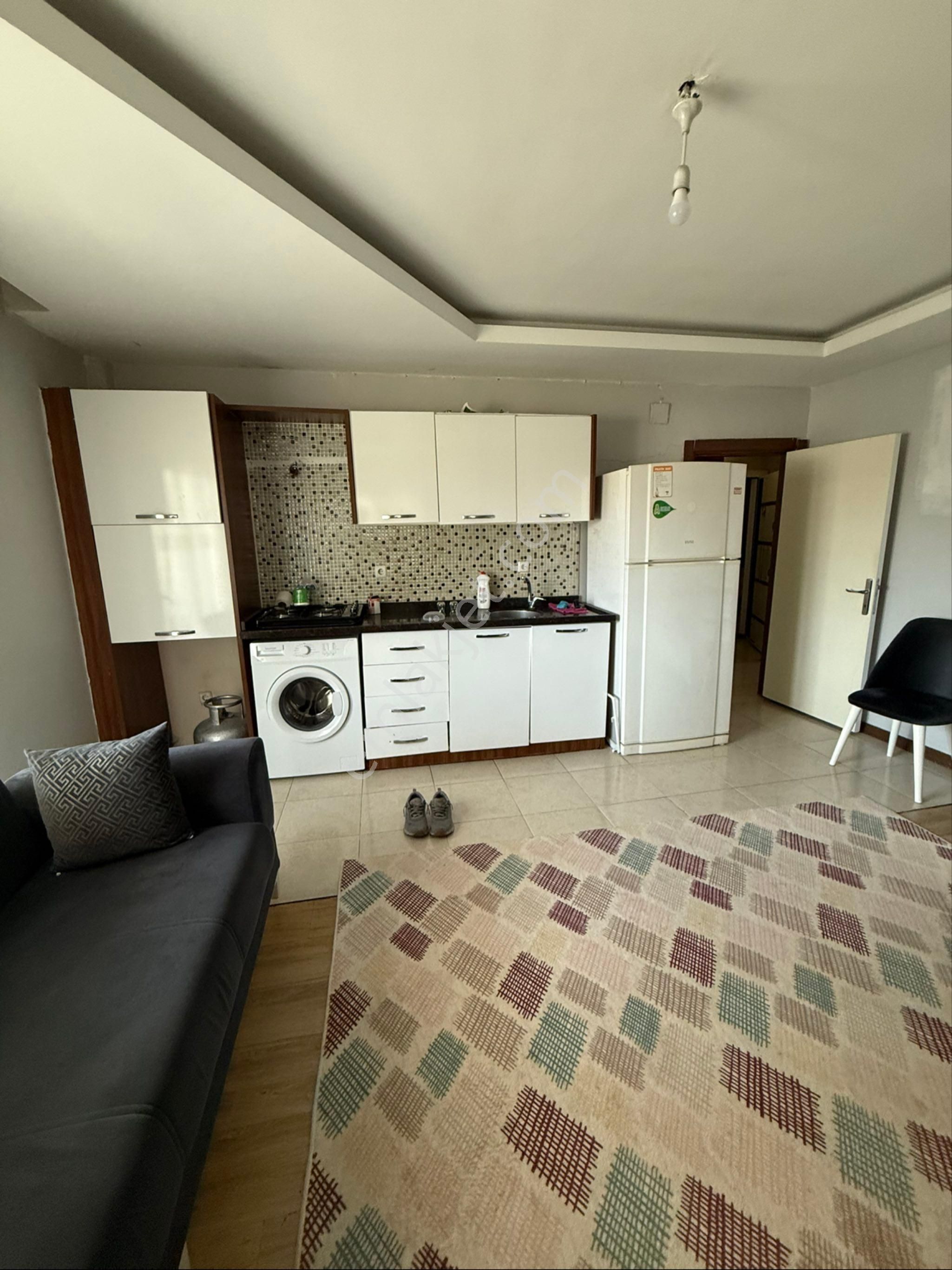 5 Ocak Devlet Hastanesi Karşısı Eşyalı 2+1 Kiralık
