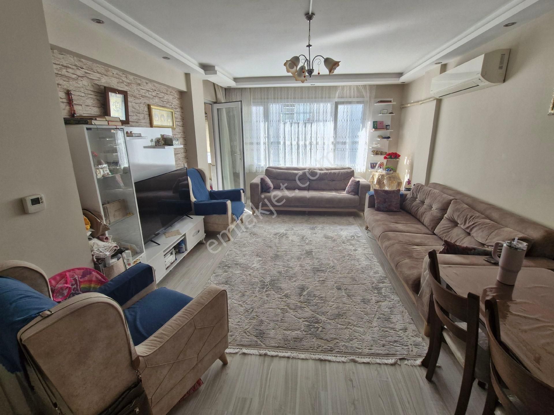 Altıntaşta 3+1 Arakat Bakımlı Daire