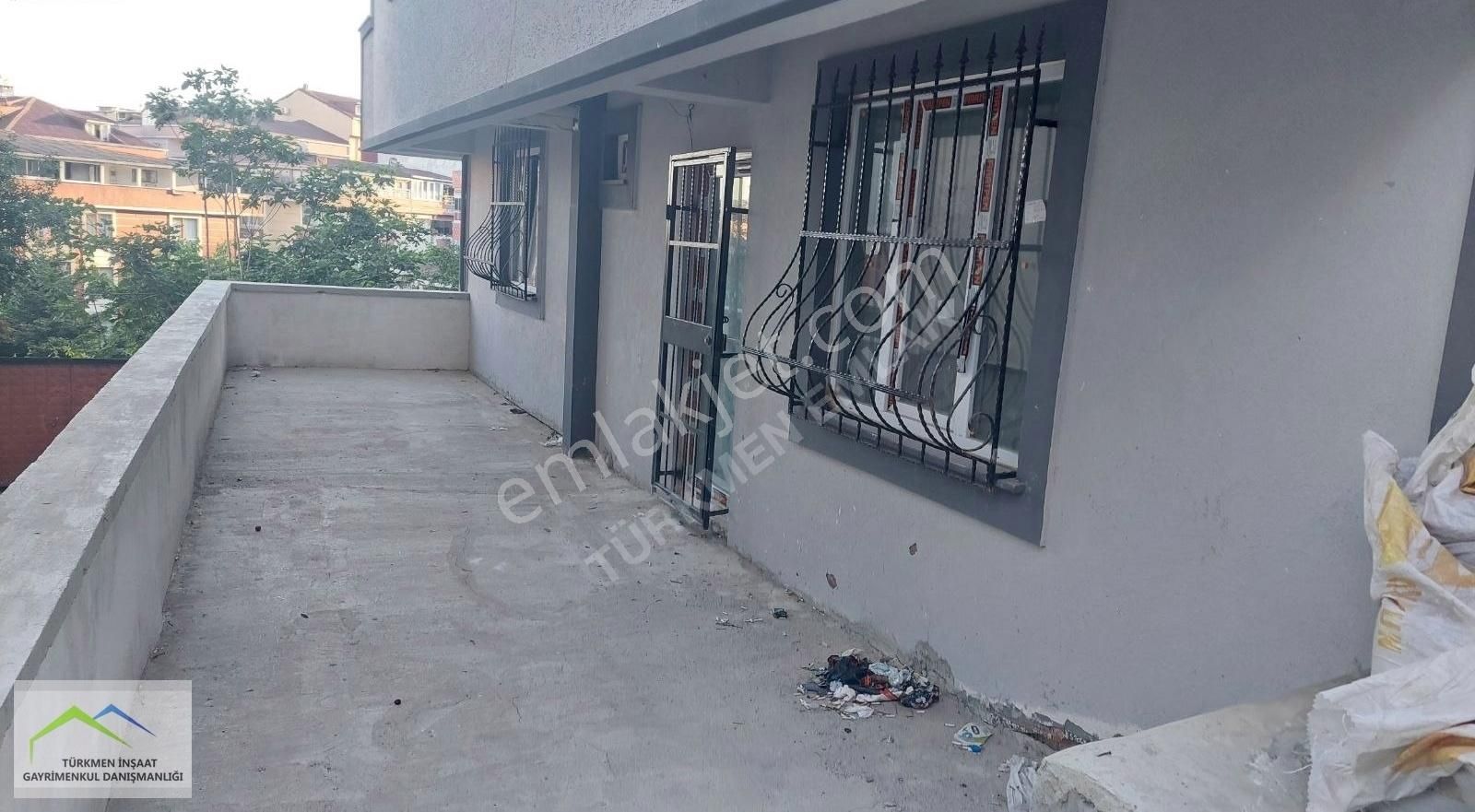 Türkmen Emlaktan Satılık 2+1 Sıfır Bahçe Katı Daire
