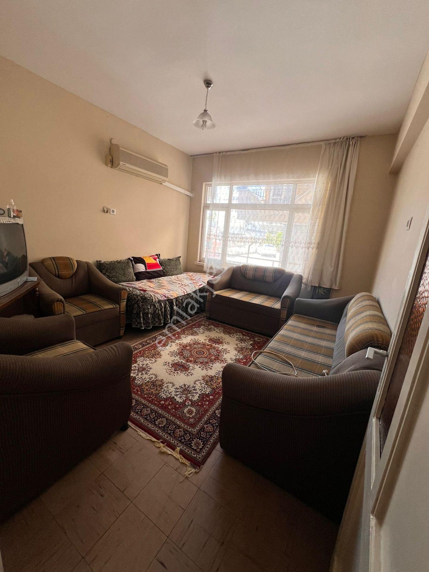 Konyaaltı Caddesi Yakını Ayrı Mutfak Katta 2+1 Daire - Görsel 8
