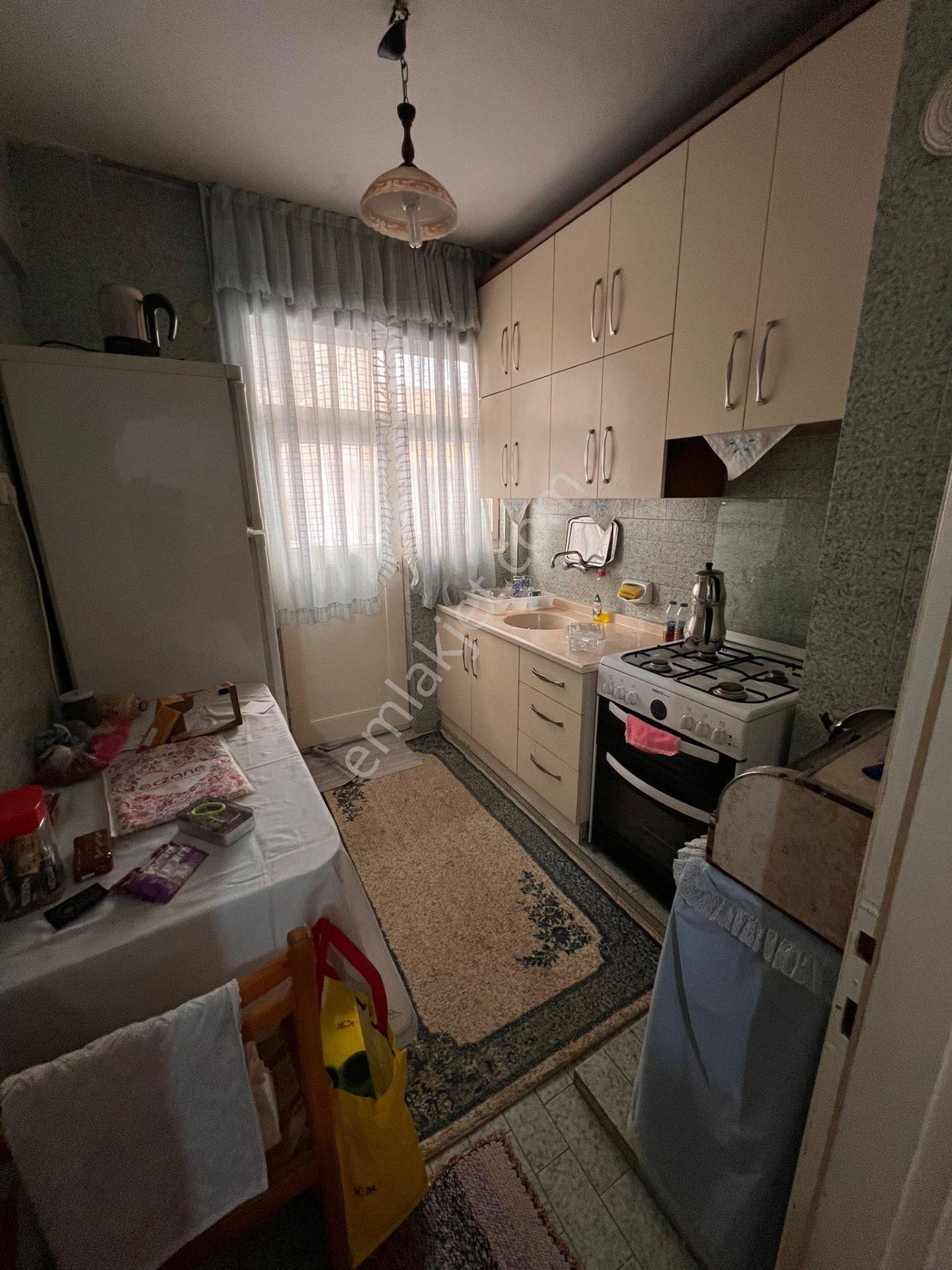 Konyaaltı Caddesi Yakını Ayrı Mutfak Katta 2+1 Daire - Görsel 12