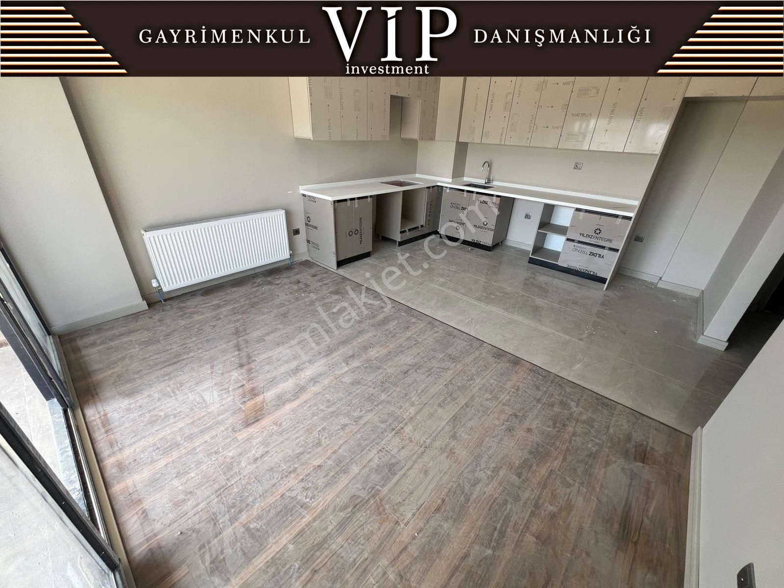 Batıkent Kardelen'de Kapalı Otoparklı Site İçi 2+1 Kiralık Daire