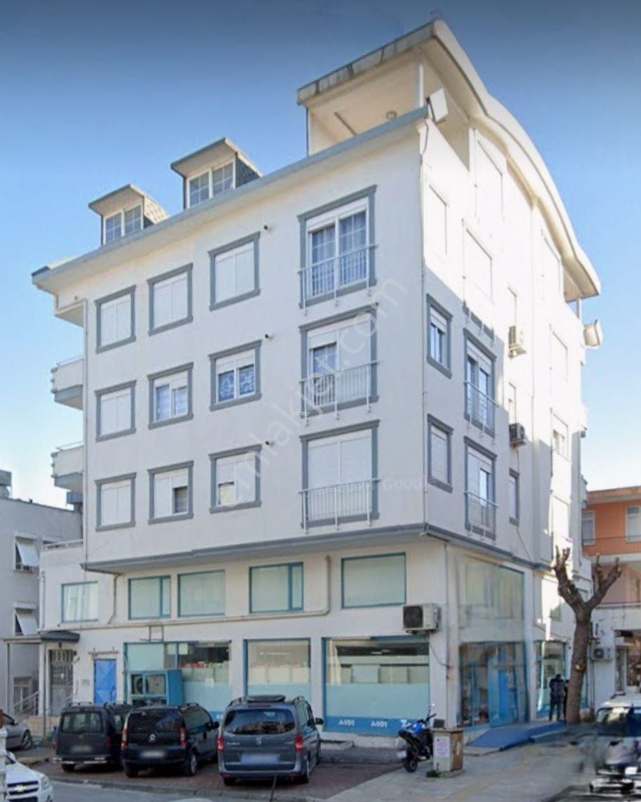 Yukarı Pazarcı Mahallesinde Kiralık Full Eşyalı 4+1 Dubleks Daire