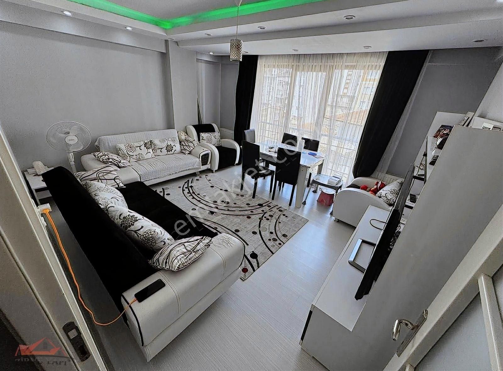 Fırsat Eyüp Karadolap Metro Yakını Site 5.kat 2+1 85m2 4.425.000