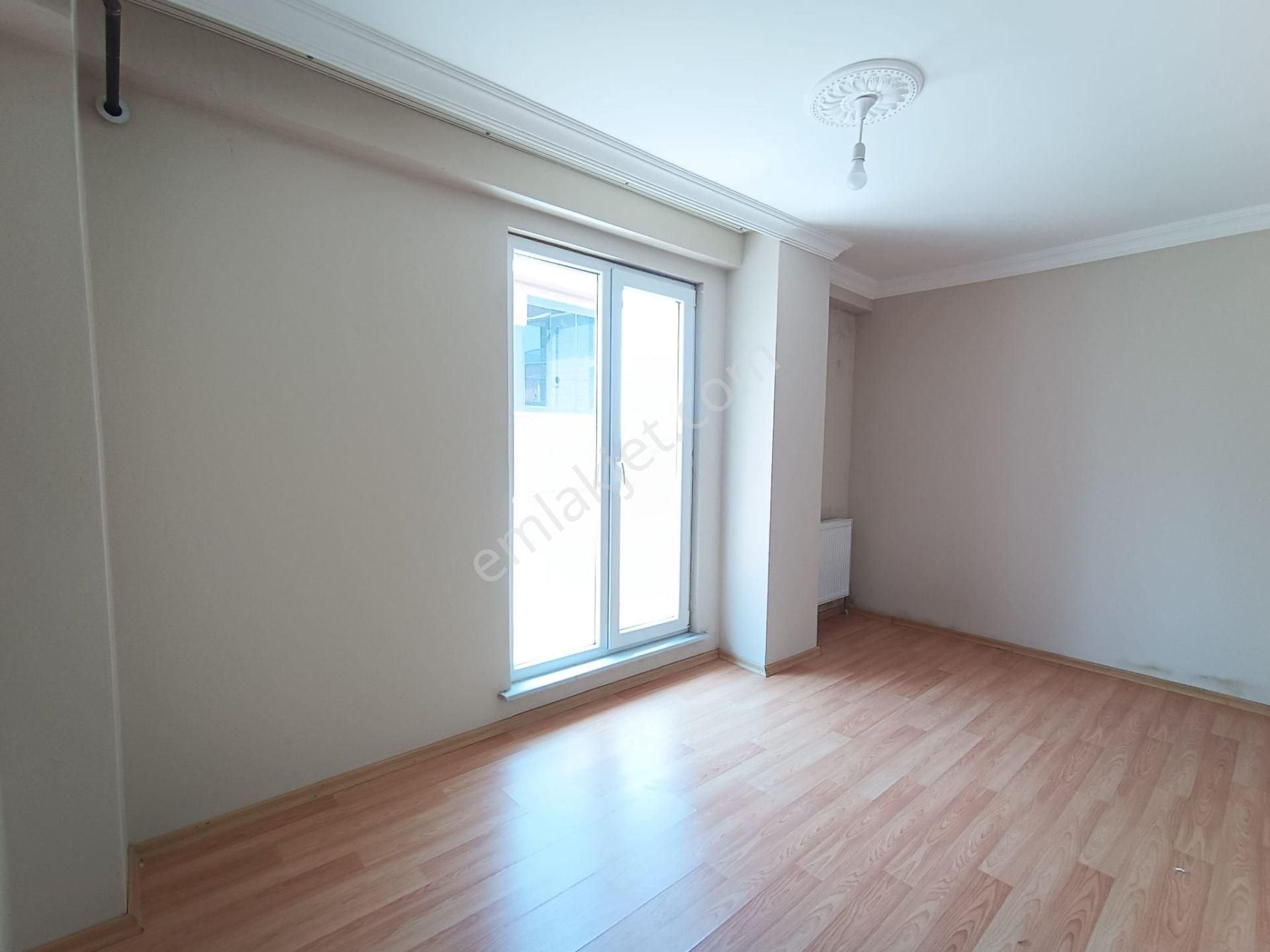 Gebze Cumhuriyet Mah.kiralık 2+1 Kullanışlı Daire