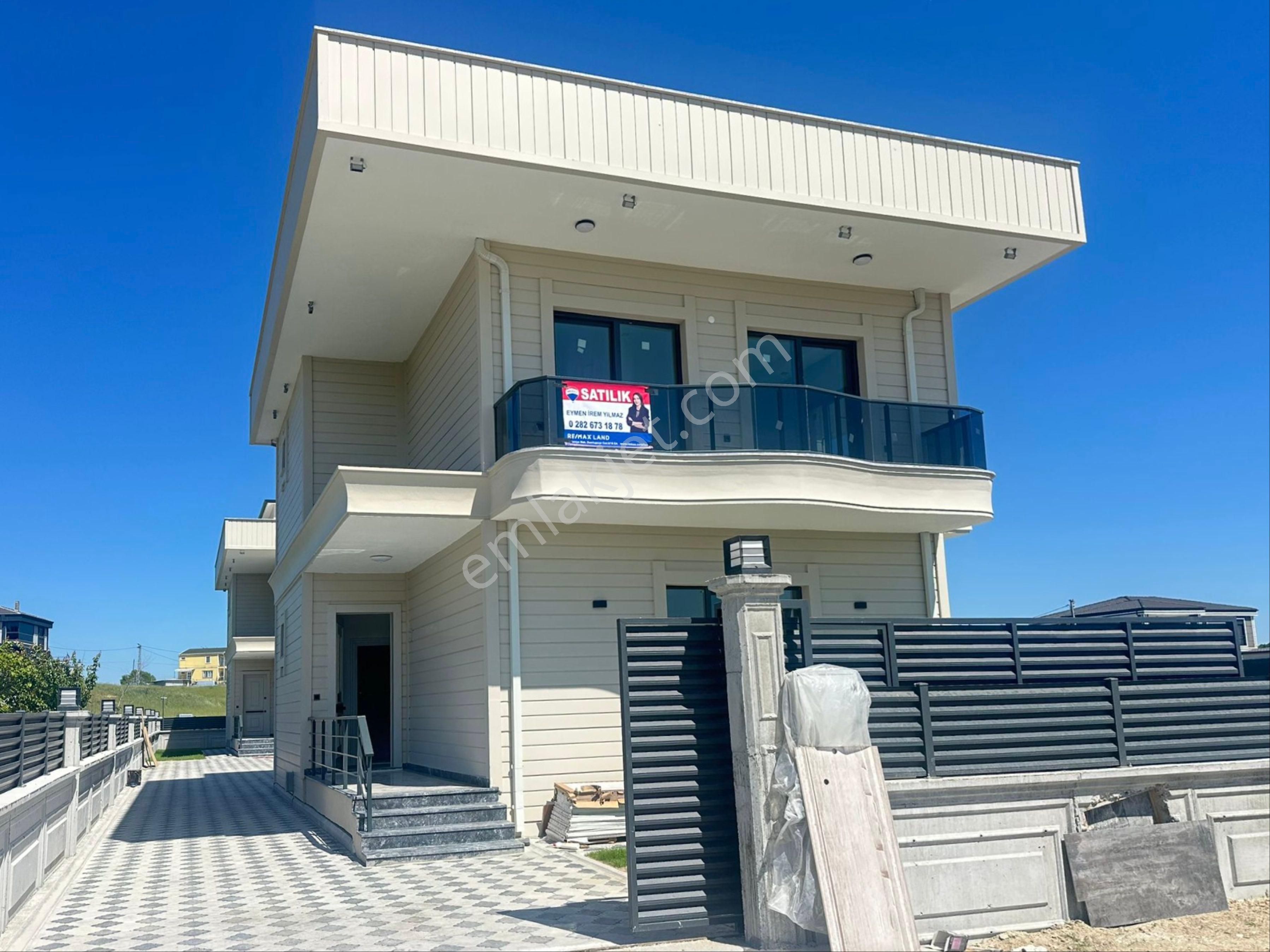 Çerkezköy’de Muhteşem Konumda Satılık 4+1 Villa