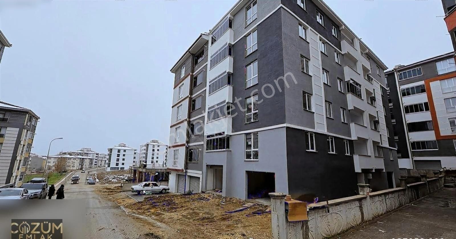 Bilecik Bozüyük 4 Eylül Mahallesinde Satılık 3+1 Daire