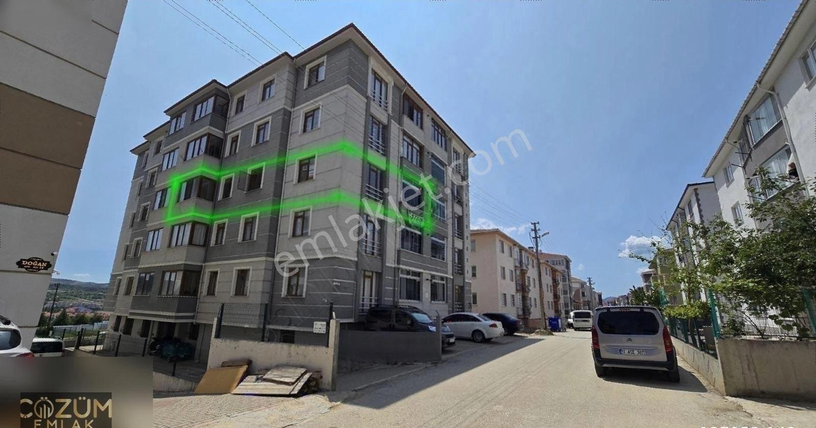 Çözüm Emlaktan Bozüyük 4 Eylül Mah. Satılık 3+1 Fırsat Daire