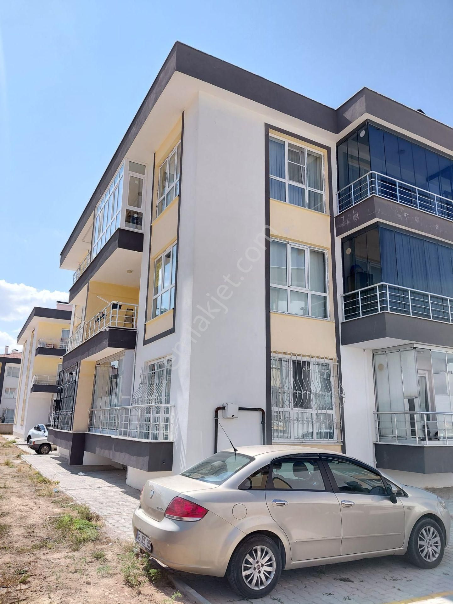 Emrah Çiftci'den Sancak Mh.farabi Hastanesi Civarı Satılık 2+1 Kombili Daire