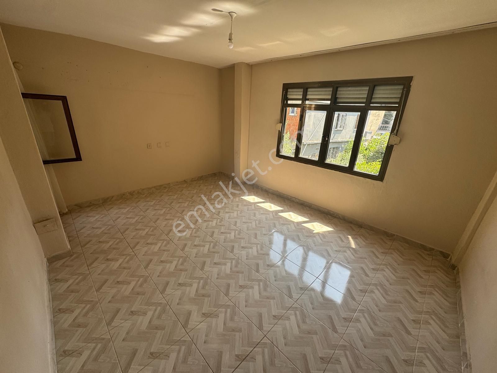 Ergün'den Mithat Toroğlun'da Kiralık Daire