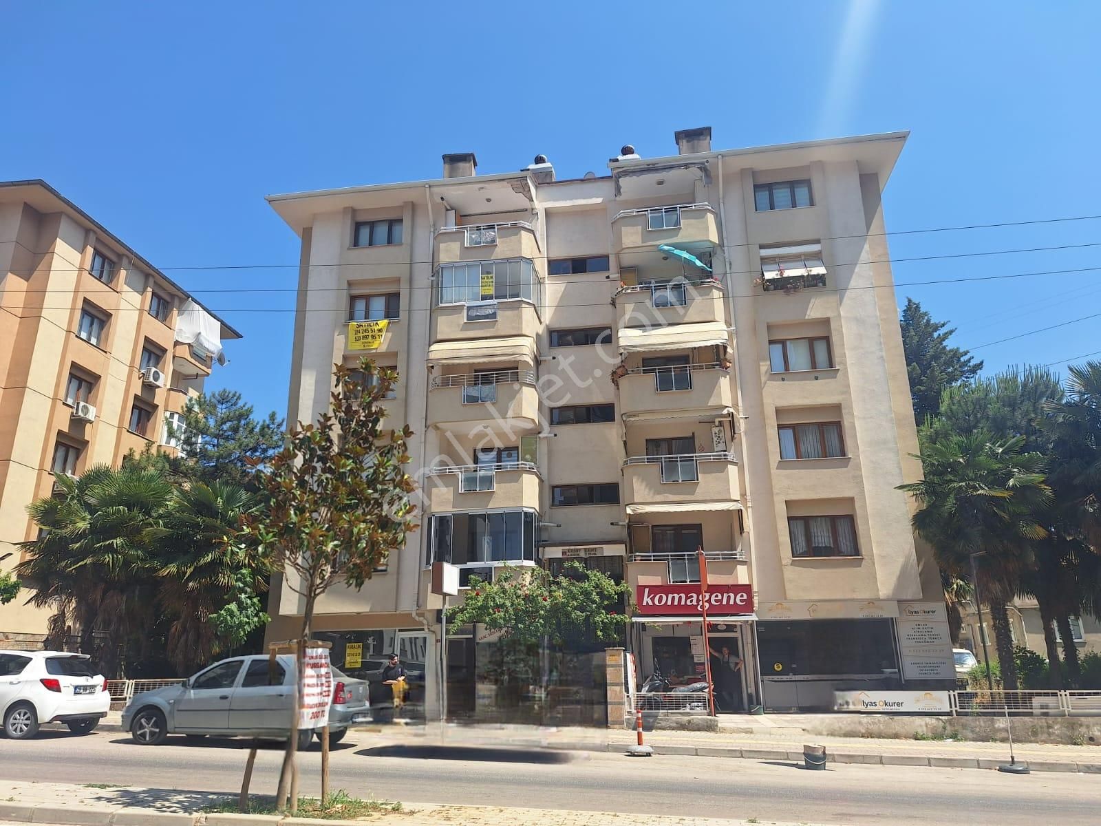 Esen'den İhsaniye'de Site İçi Masrafsız & Arakat Satılık Daire
