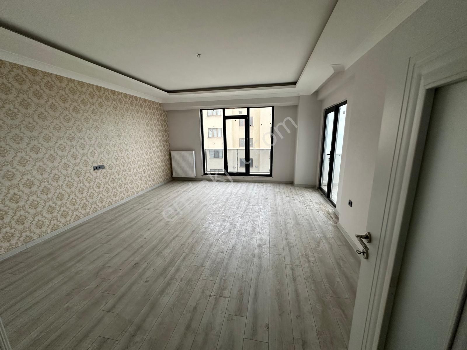 Küçükler Gayrimenkulden 2nolu Beşirlide Satılık Daire
