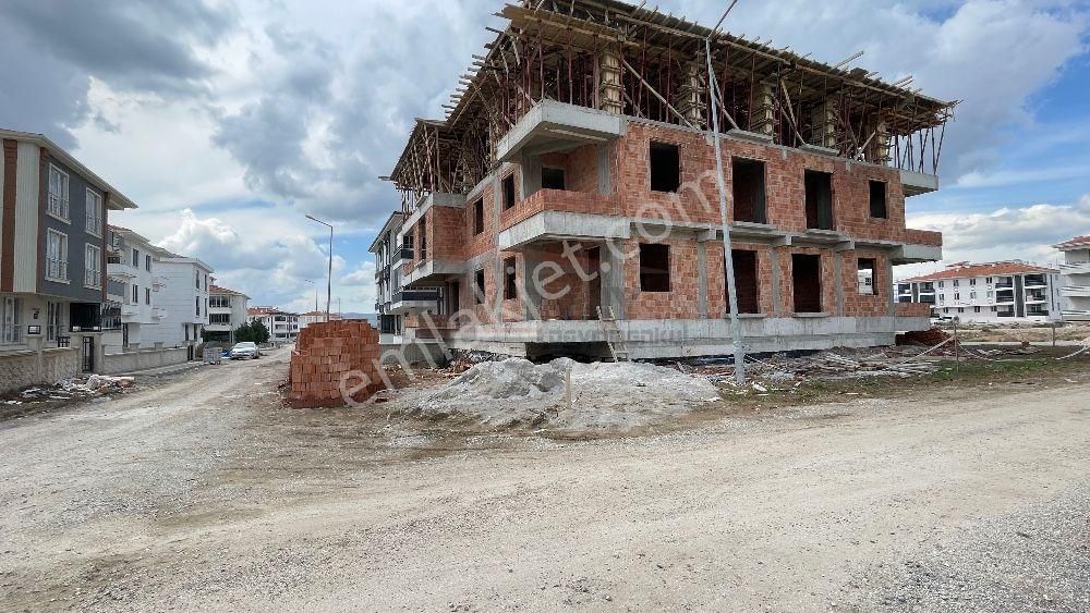 Güvenay – Çorum Fen Lisesi Civarı – Satılık 2+1 Daire