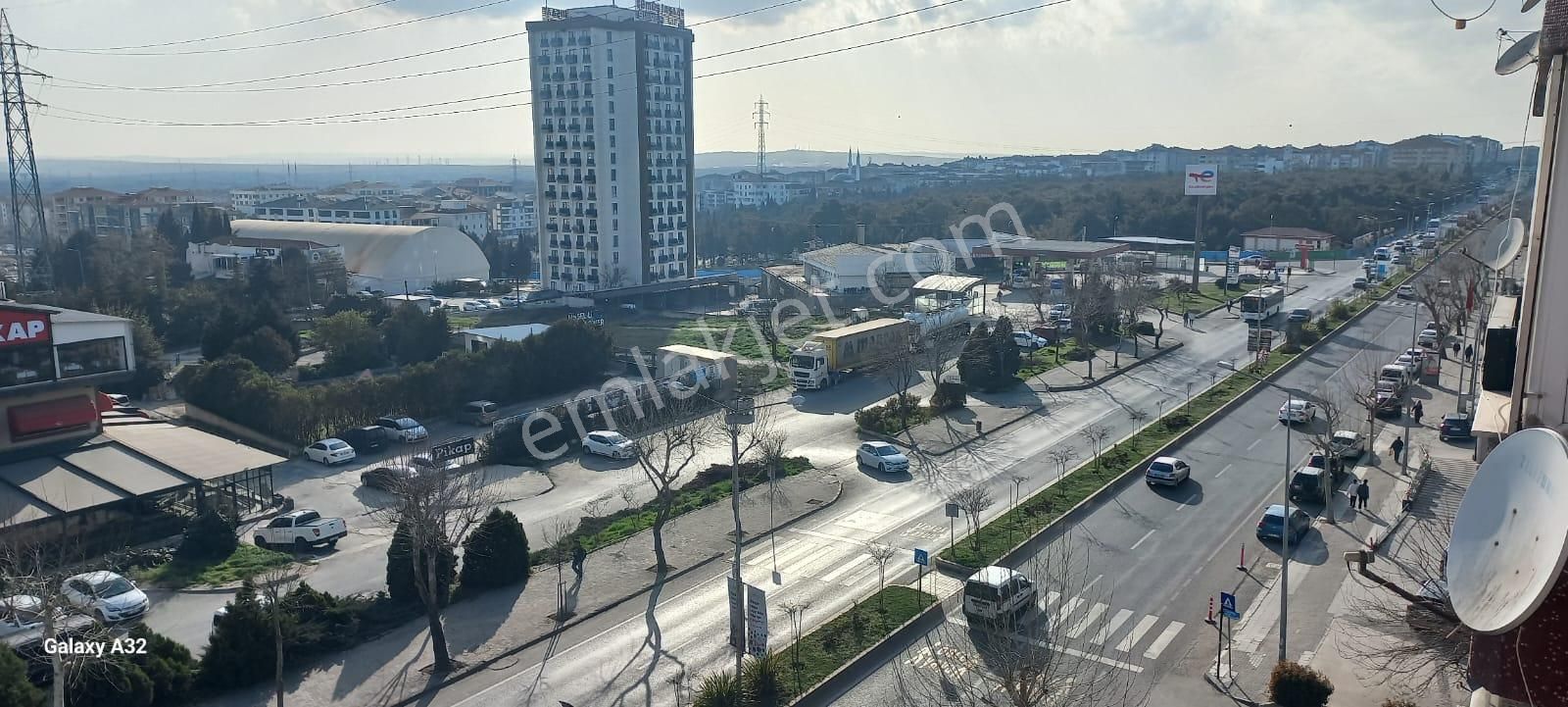 Trend Arena Karşısında Konut Veya İşyeri Olarak Kiralık 4+1daire