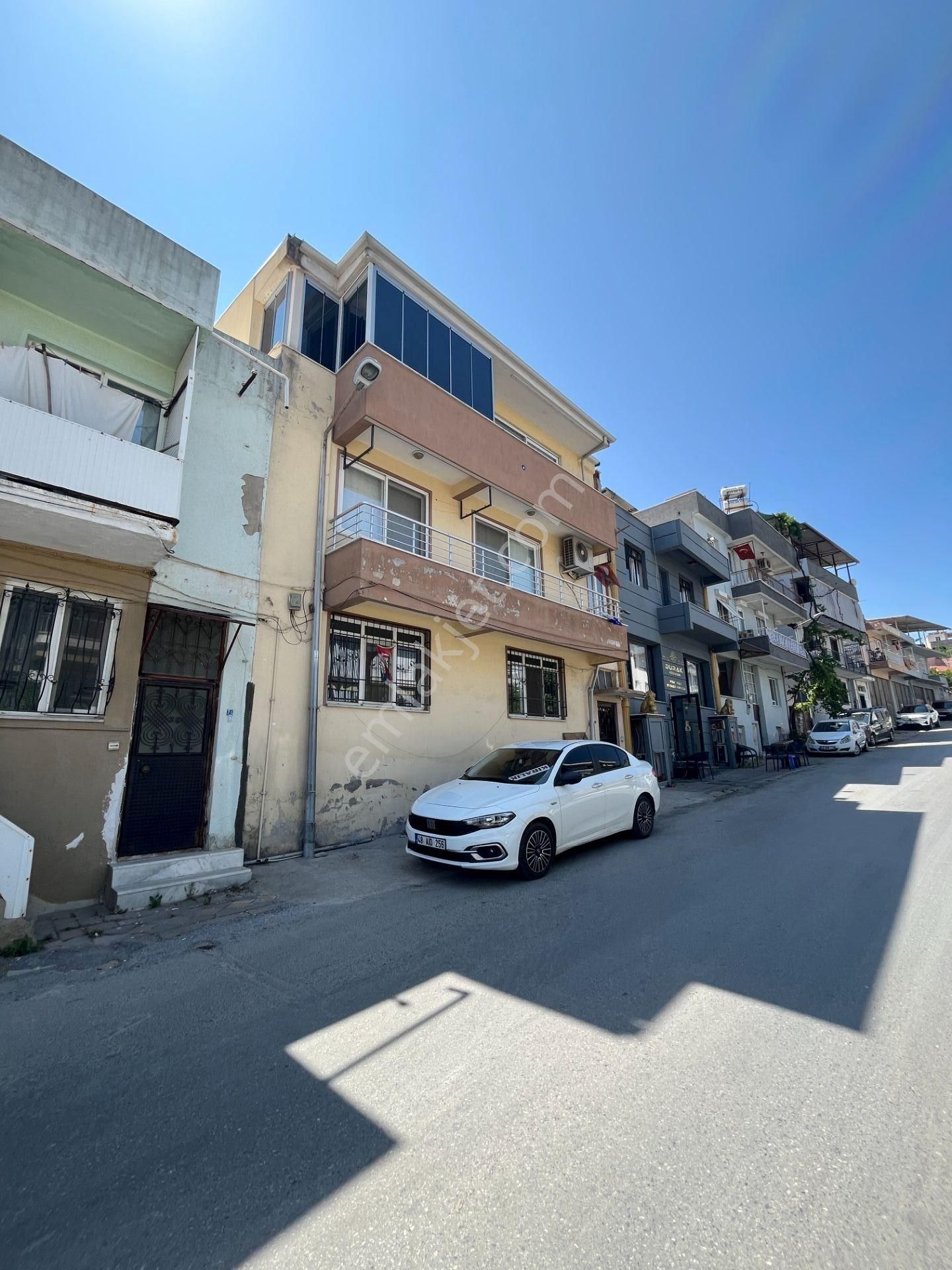 Milas Burgaz Mahallesinde 2+1 Kiralık Bahçeli Daire