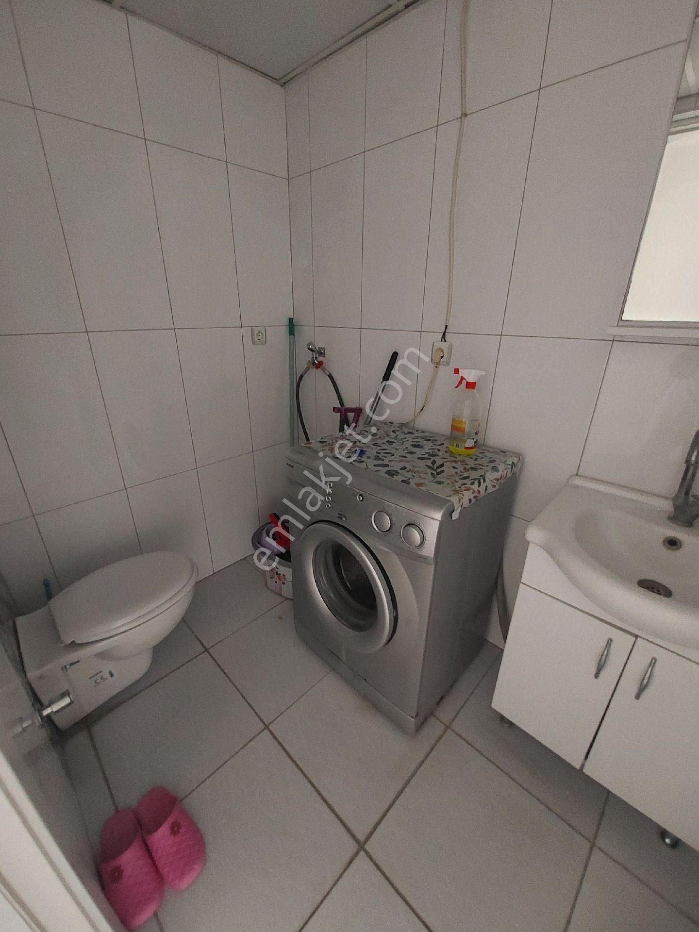 Hürriyet Caddesi Üzeri Dumlupınar Mahallesinde 1+1 Eşyalı Arakat Daire - Görsel 7