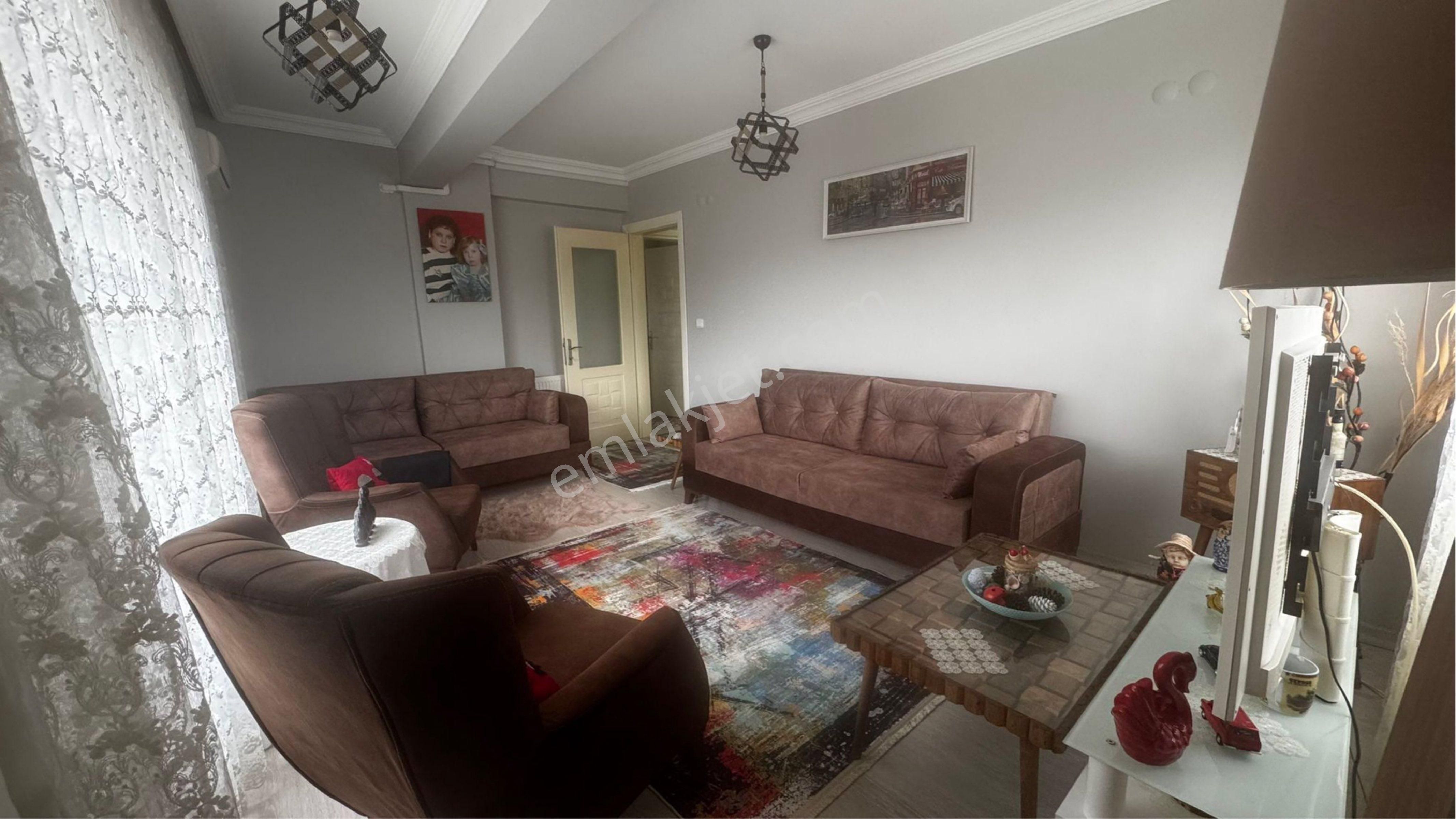 Yenişakran Merkezde 3+1 Geniş Daire Krediye Uygun