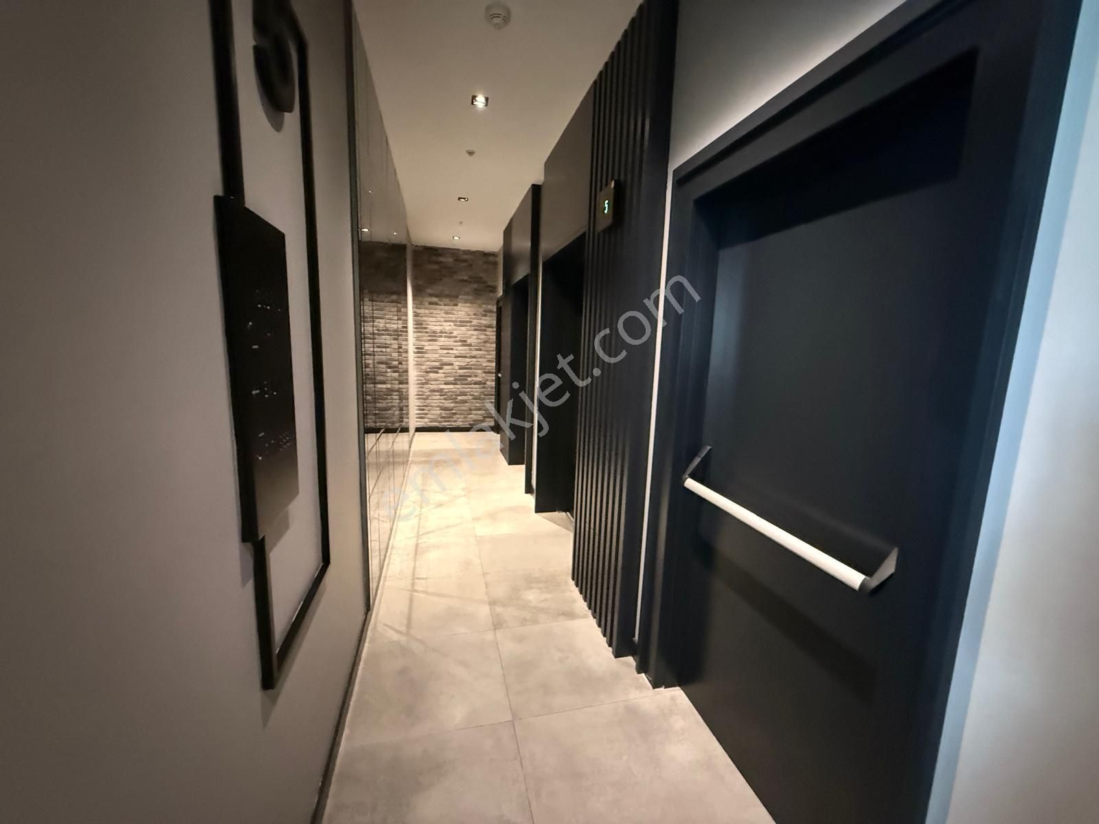 Kar Suites Alsancak Rezidans'da Satılık 2,5+1 Daire - Görsel 3