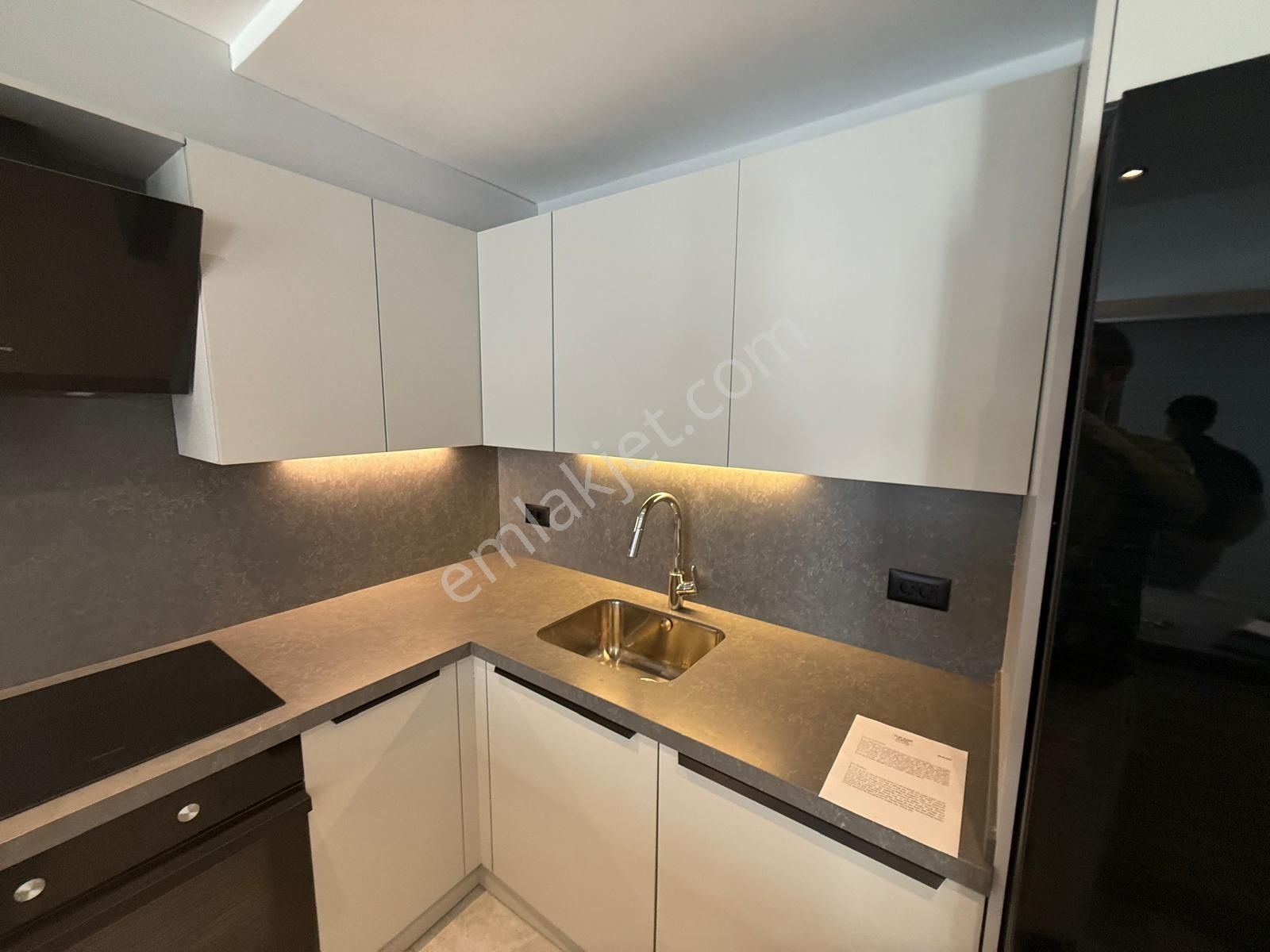 Kar Suites Alsancak Rezidans'da Satılık 2,5+1 Daire - Görsel 17