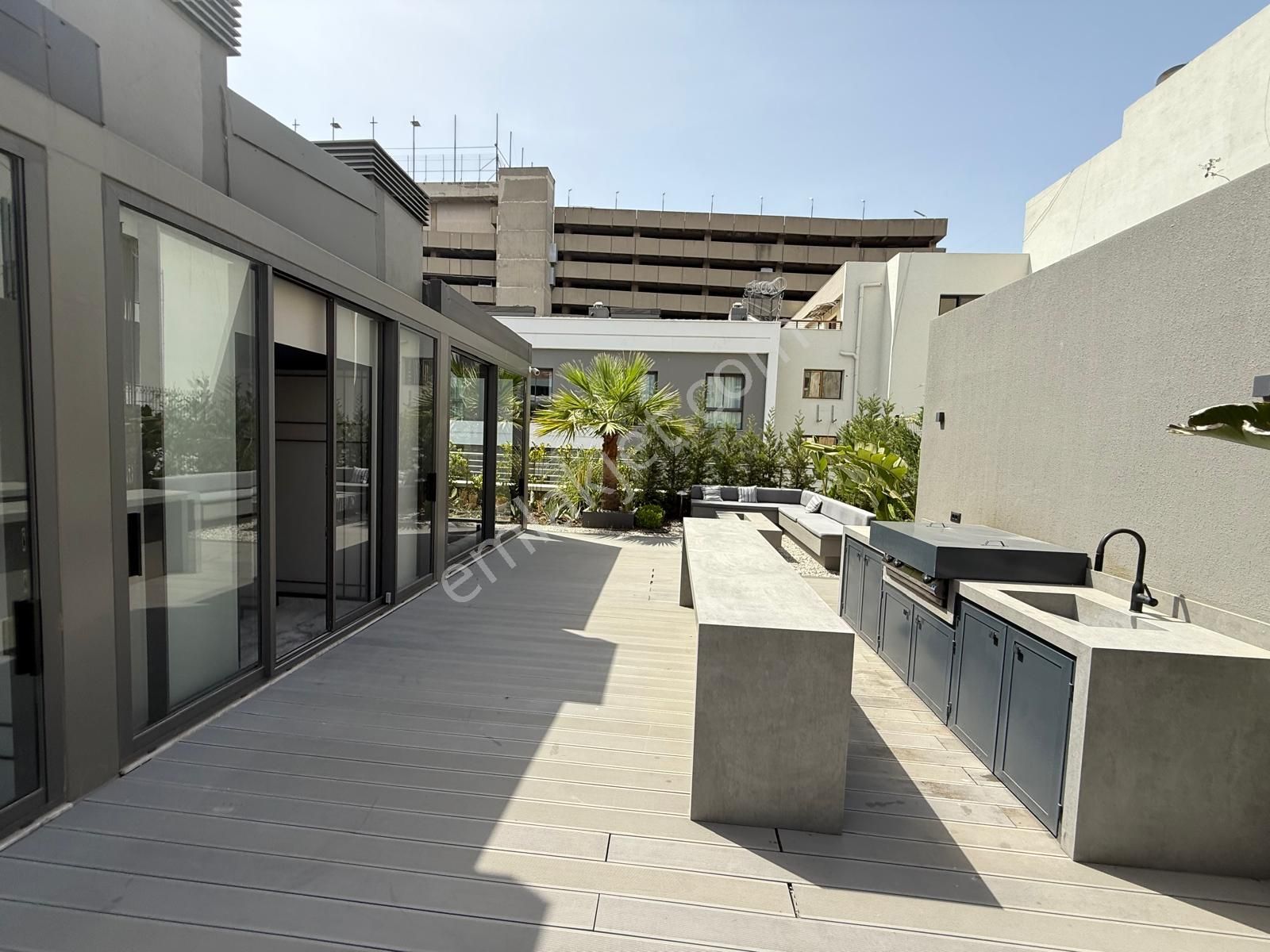 Kar Suites Alsancak Rezidans'da Satılık 2,5+1 Daire - Görsel 24