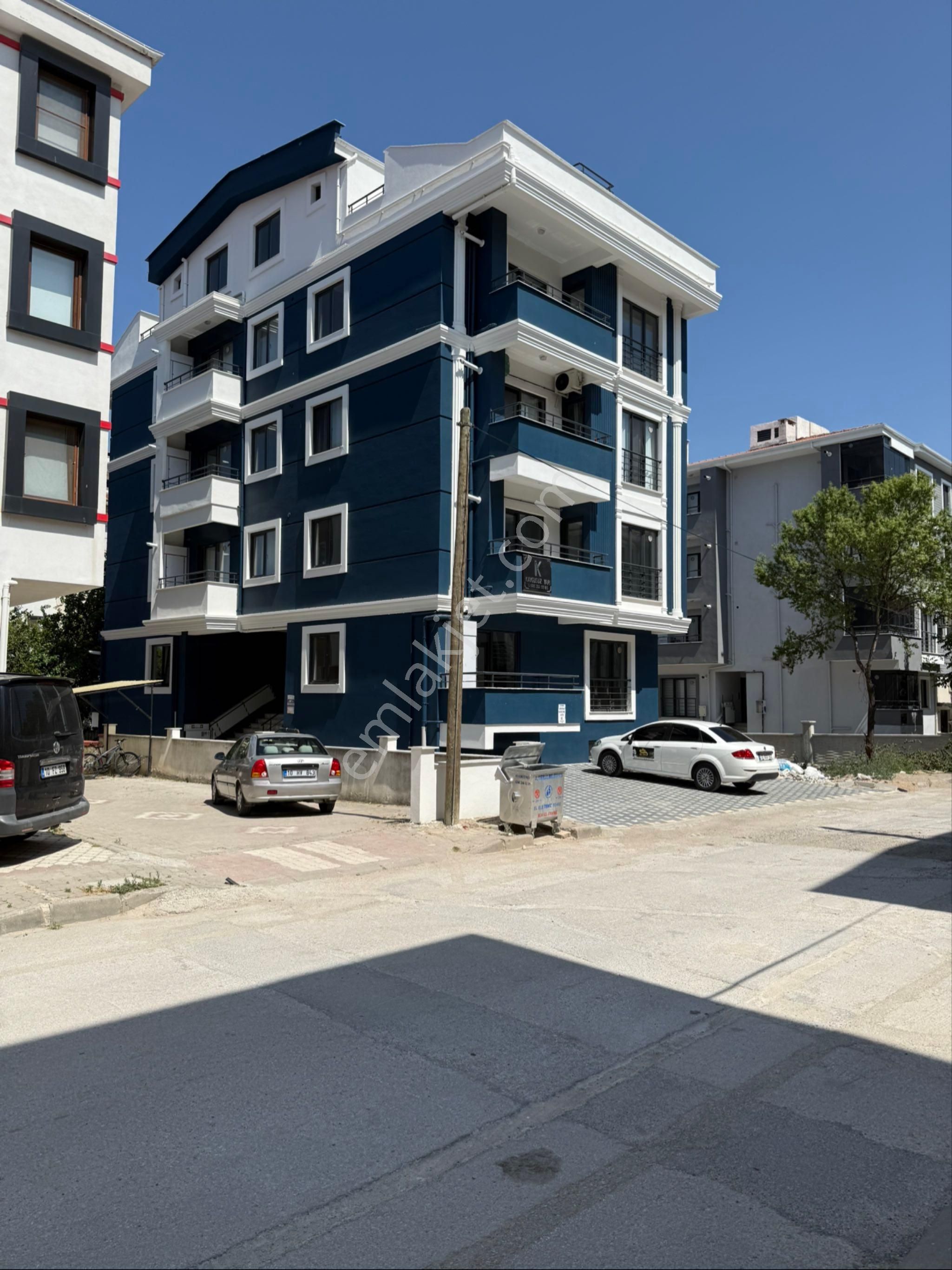 Plevne Mahallesi Satılık Ara Kat 2+1 Ultra Lüks Daire