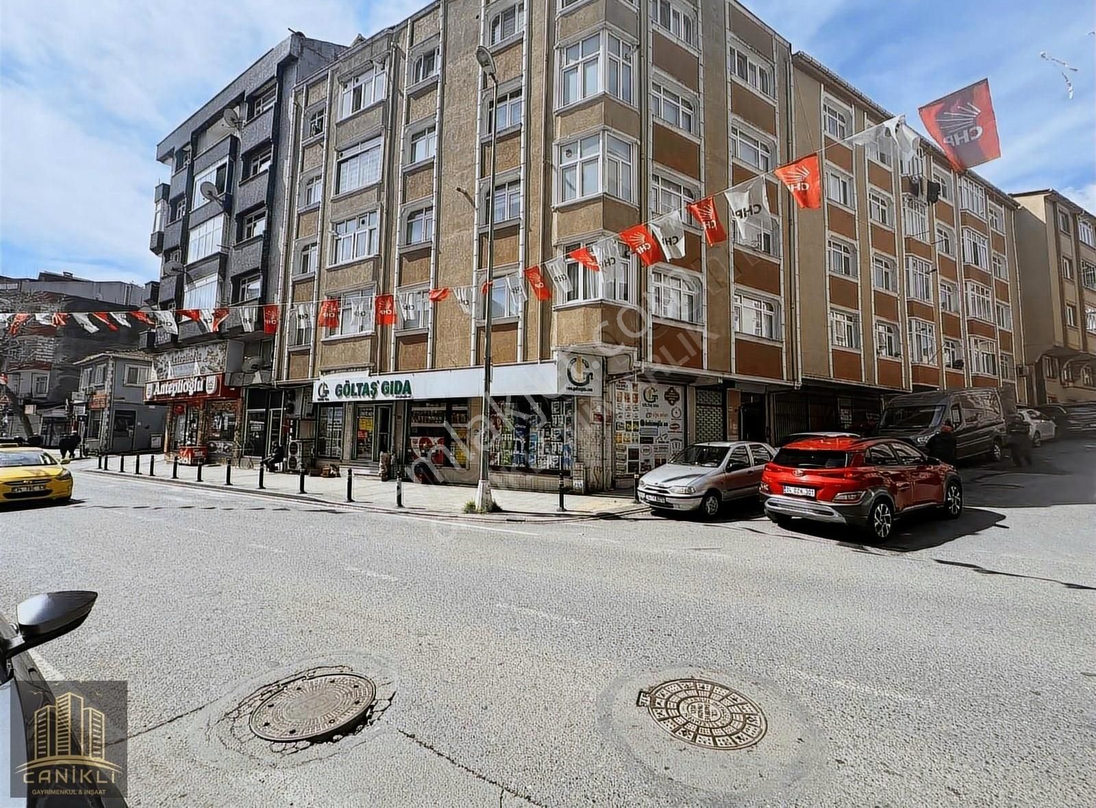 Gop Merkez Mah Küçükköy Yolu Cadde Üzerinde 250m² Satılık Dükkan