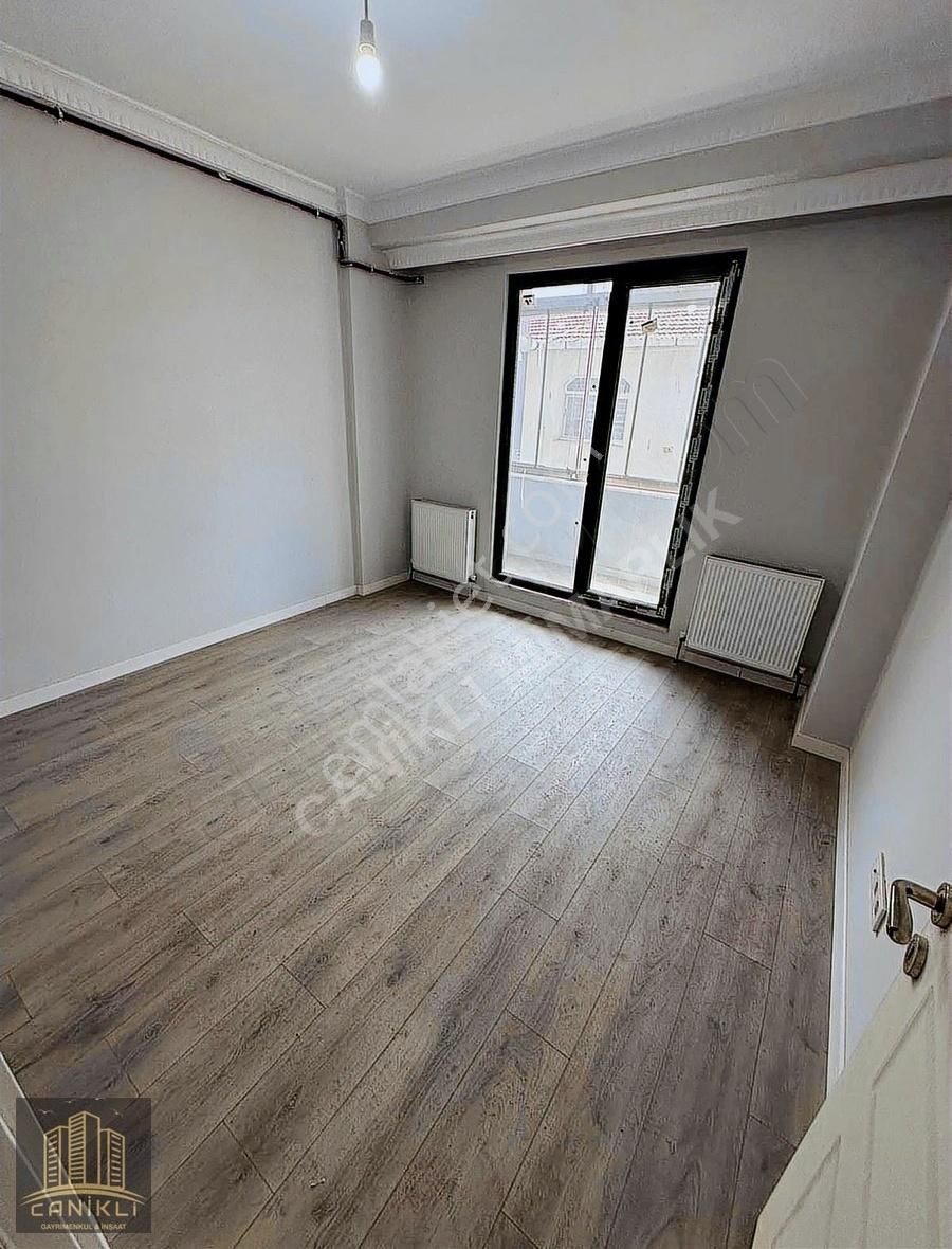 Gaziosmanpaşa Bağlabaşı 110m² 2+1 1. Kat Otoparklı Satılık Daire