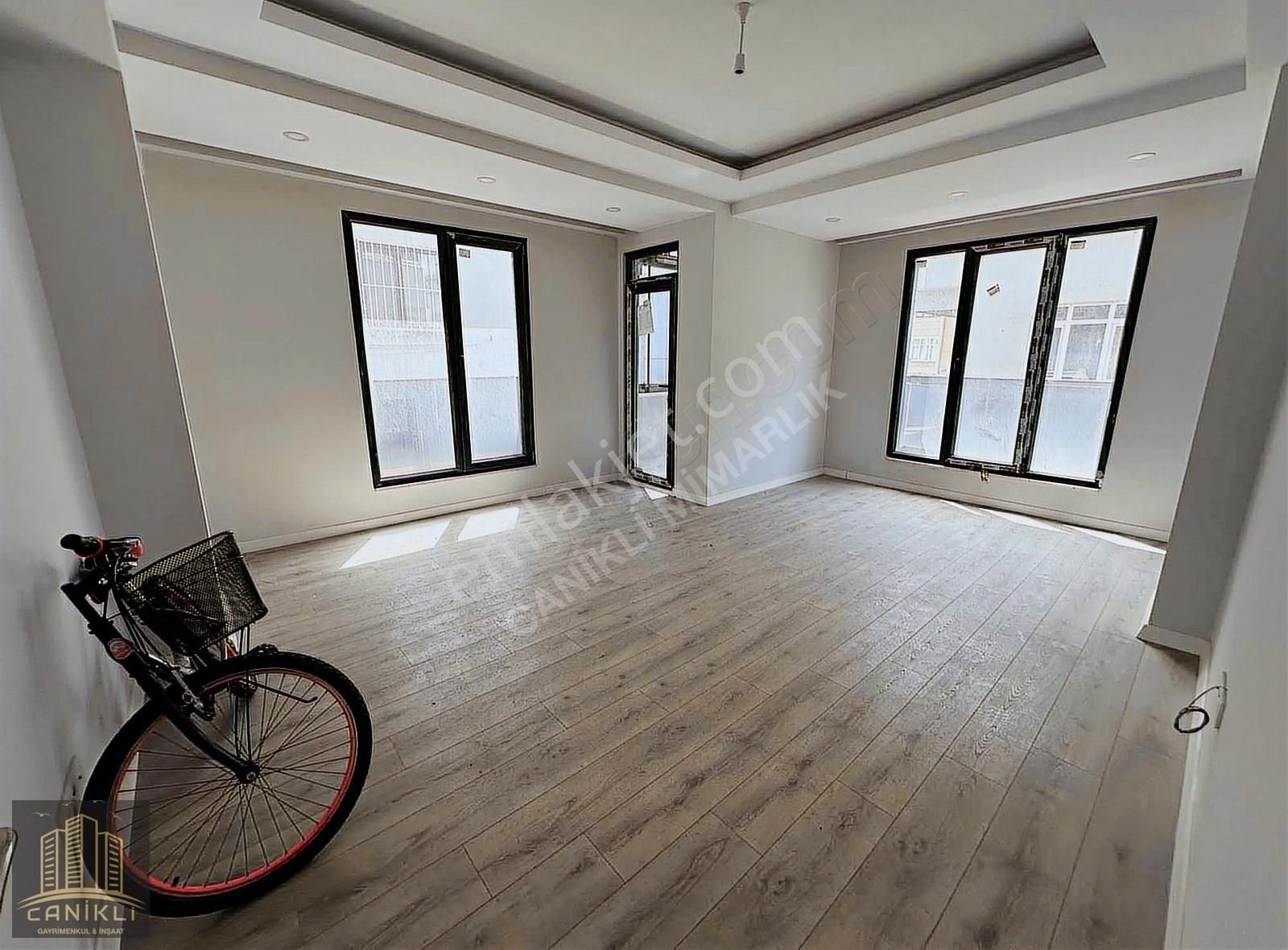 Gaziosmanpaşa Bağlarbaşı Cad 110m² 2+1 Y.giriş Otoparklı Satılık
