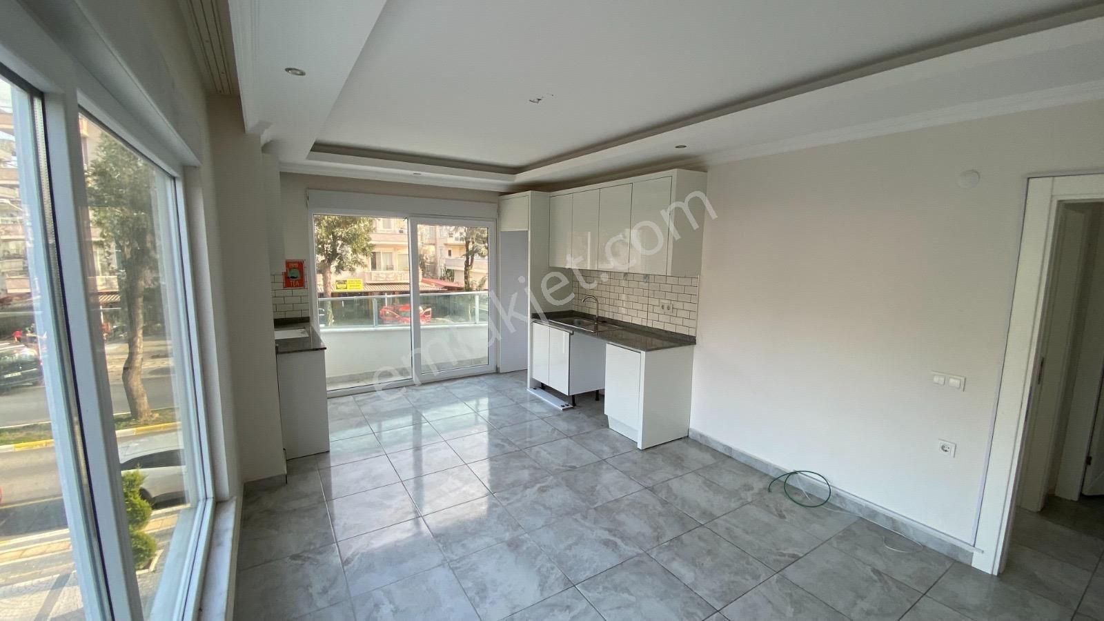 Sahibinden Denize Sıfır Daire - Görsel 11