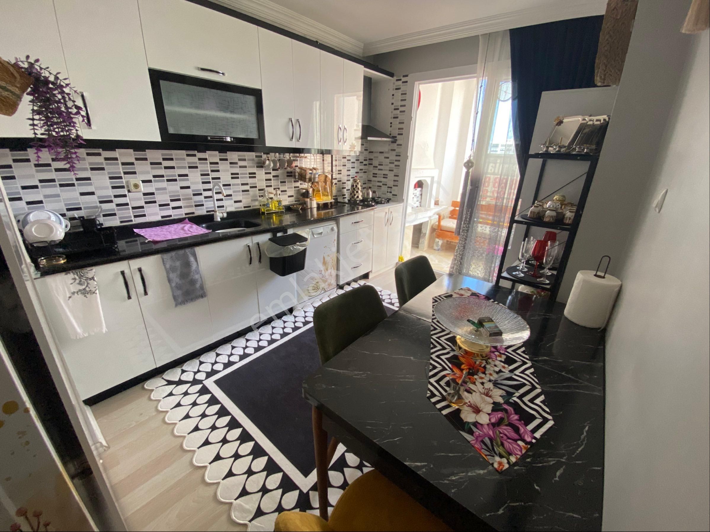 Ardadan Mersin Yenişehir Eğriçamda Satılık Yapılı Daire