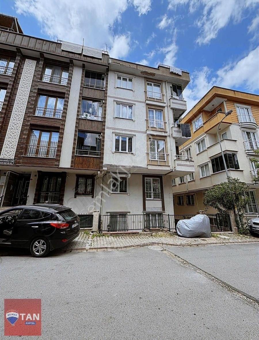 Çekmeköy Mehmet Akif Mah Kiralık 2+1 Daire