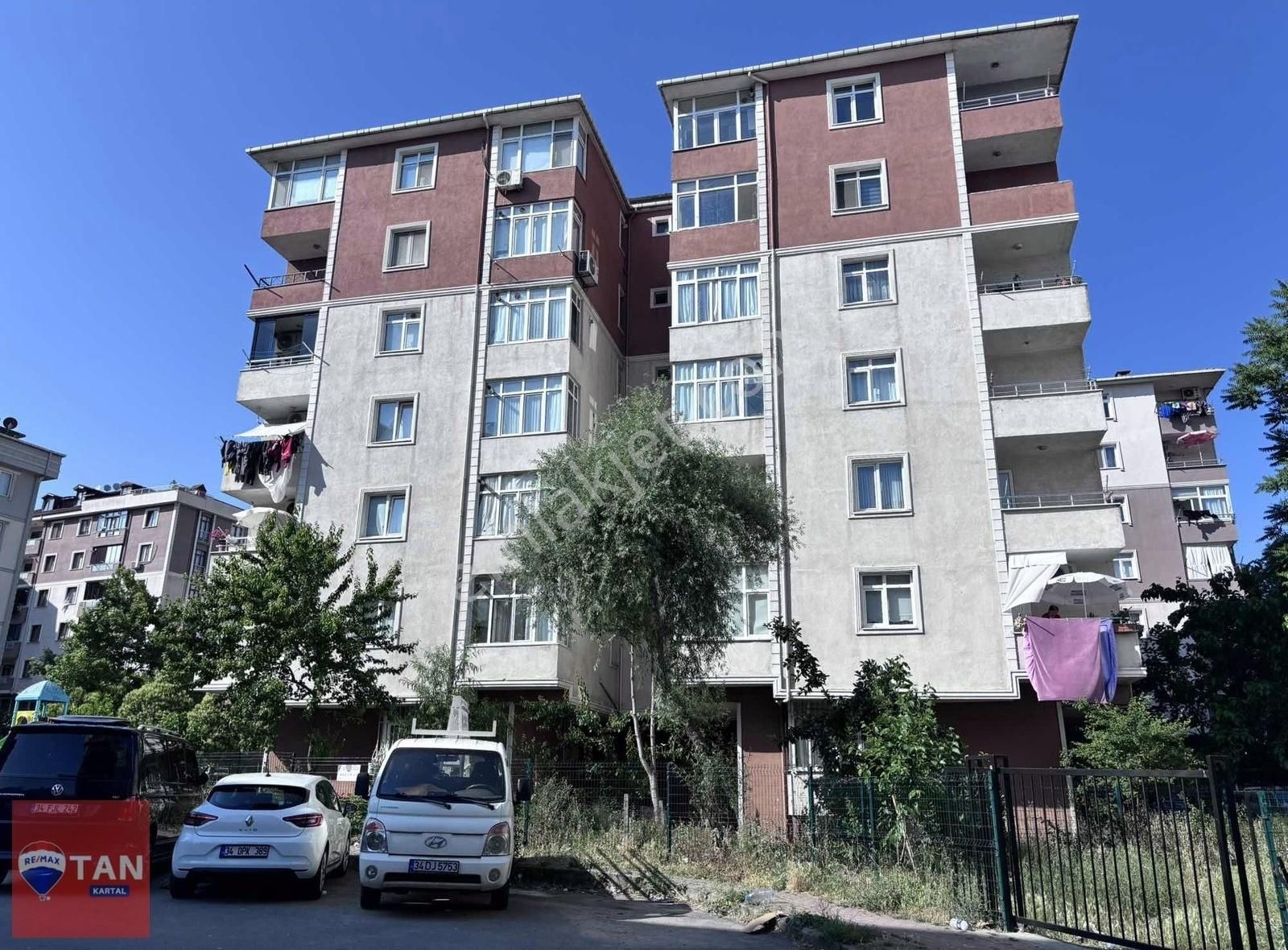 Kaynarca Mahallesi Site İçi Kiralık 3+1 Daire