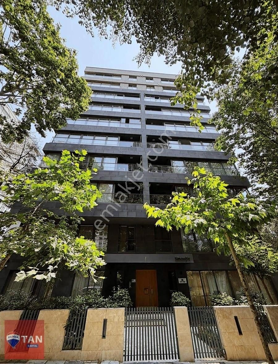 Kadıköy Suadiye Deniz Manzaralı Nezih Konumda Kiralık 3+1 Daire