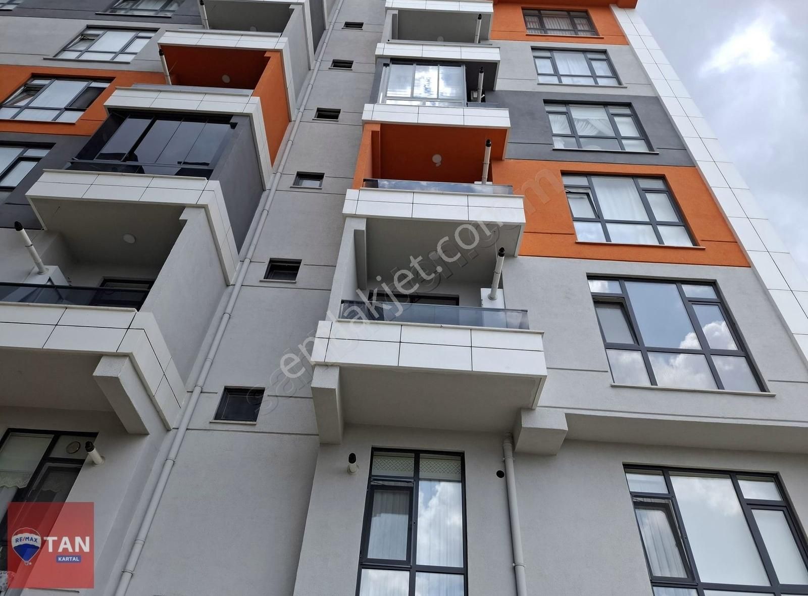 Maltepe Esenkent Anadolupark Sitesi 2.kat Kiralık 3+1 Daire