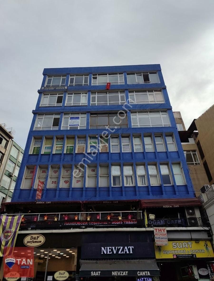 Kadıköy Altıyol Boğaya 50 Metre Mesafede Kiralık Büro Ofis