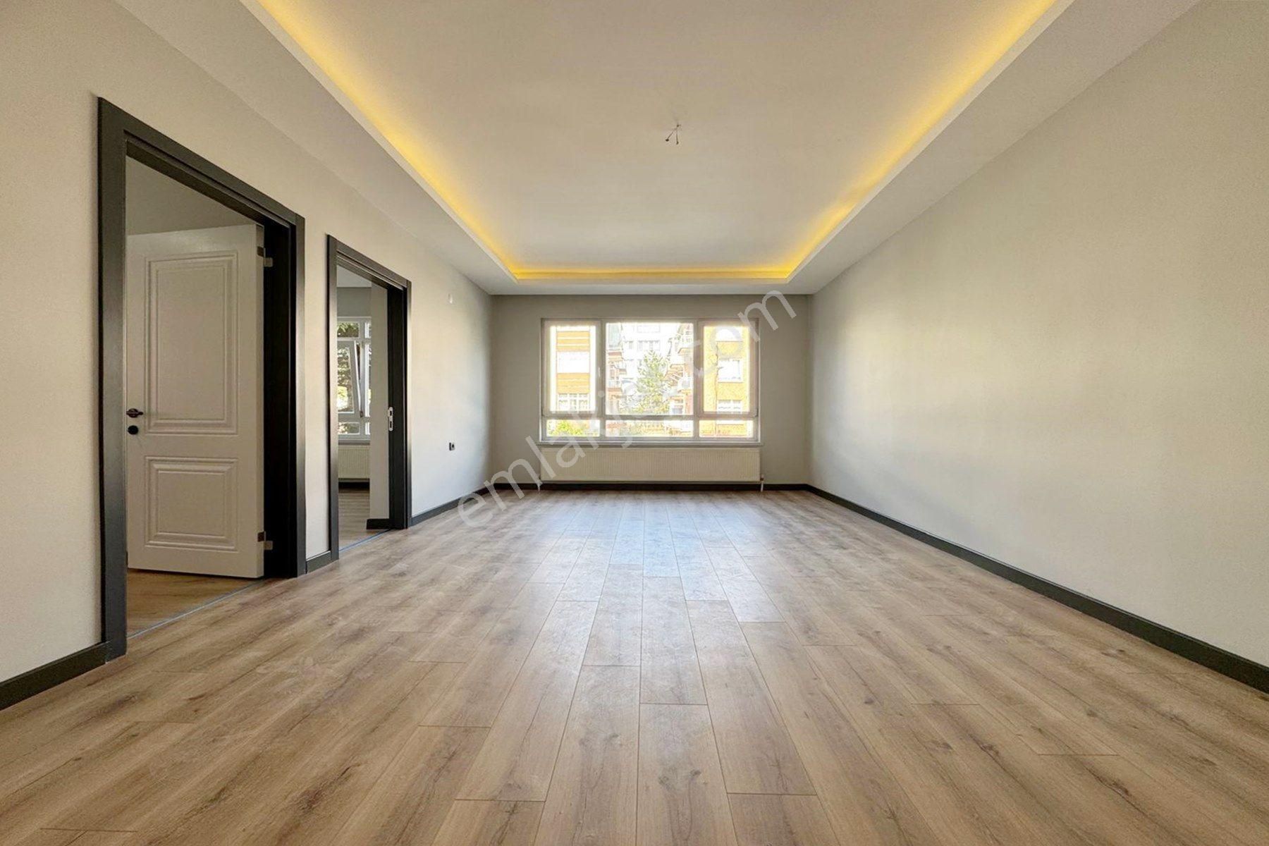 Şenlik Mahallesi Full Yapılı Katta 3+1 Satılık Daire