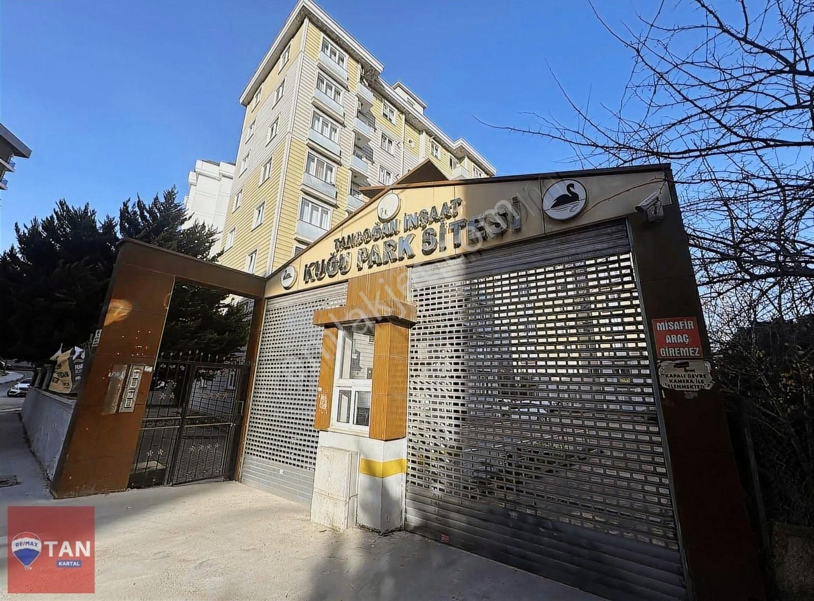 Kurtköy Mah. Kuğu Park Sitesinde Satılık 2+1 Daire