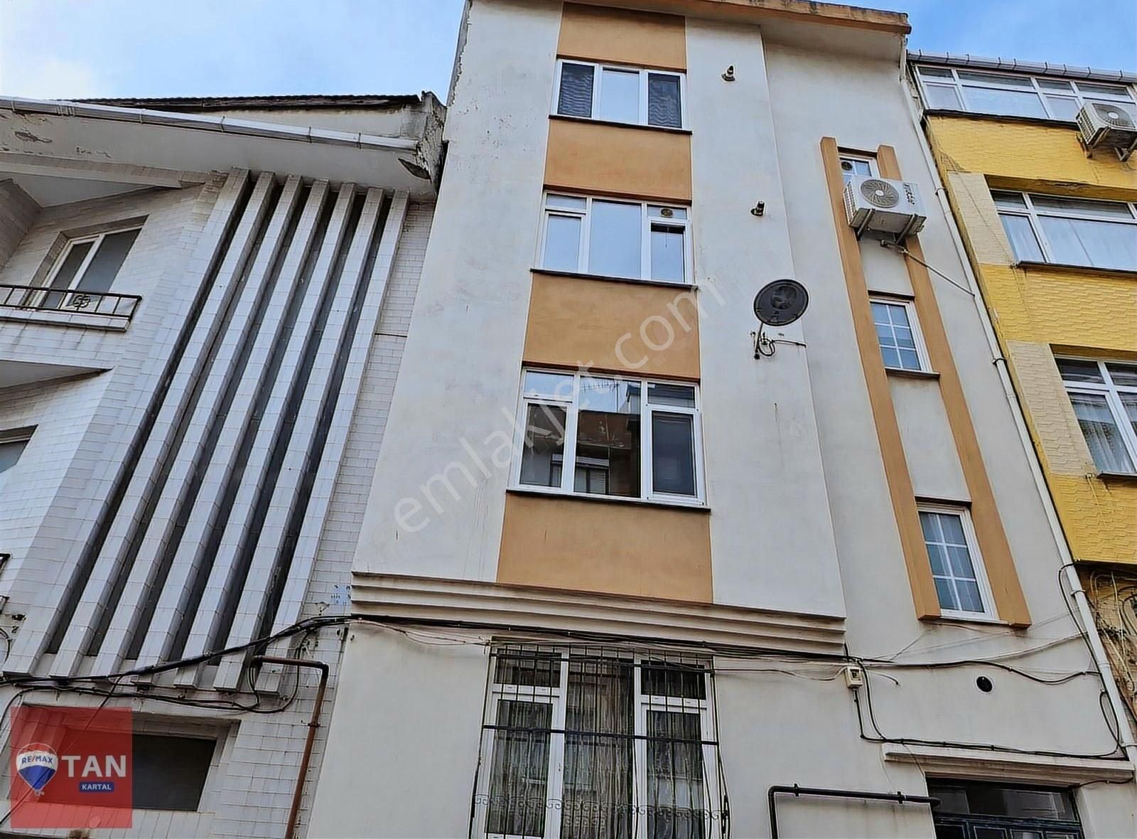 Üsküdar Selimiye'de Deniz Manzaralı Kiralık 3+1 Dubleks Daire