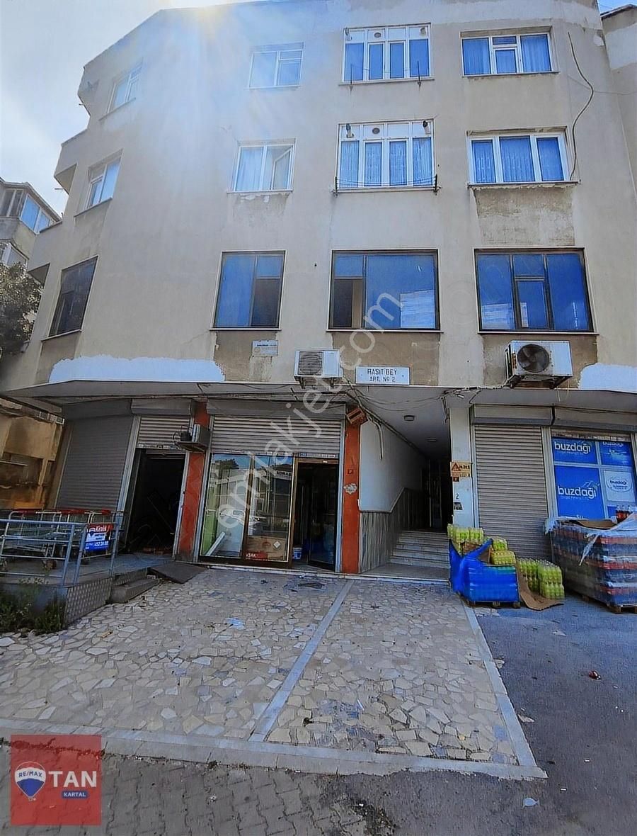 Pendik E5 Köprüsü Üzerinde Merkezi Konumda Kiralık Dükkan