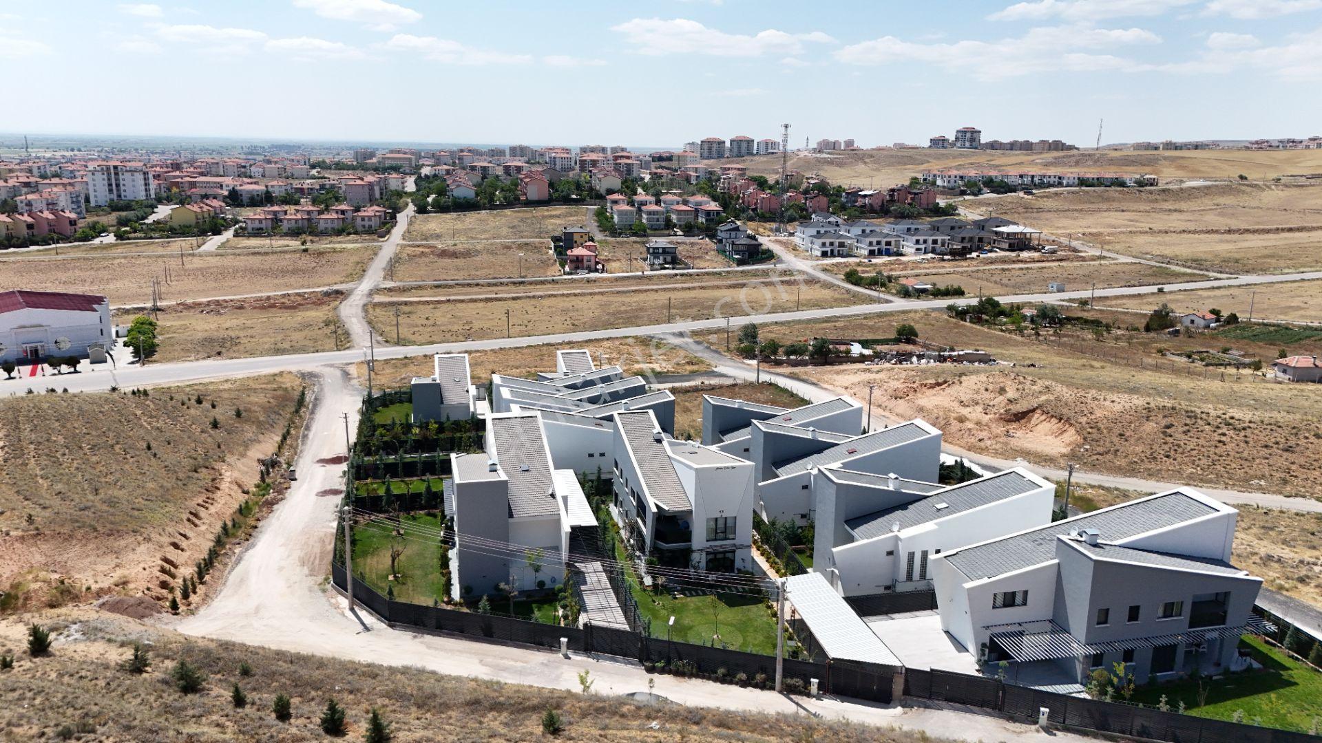 5+1 Güney Cephe 280 M2 Super Lüks Villa - Görsel 33