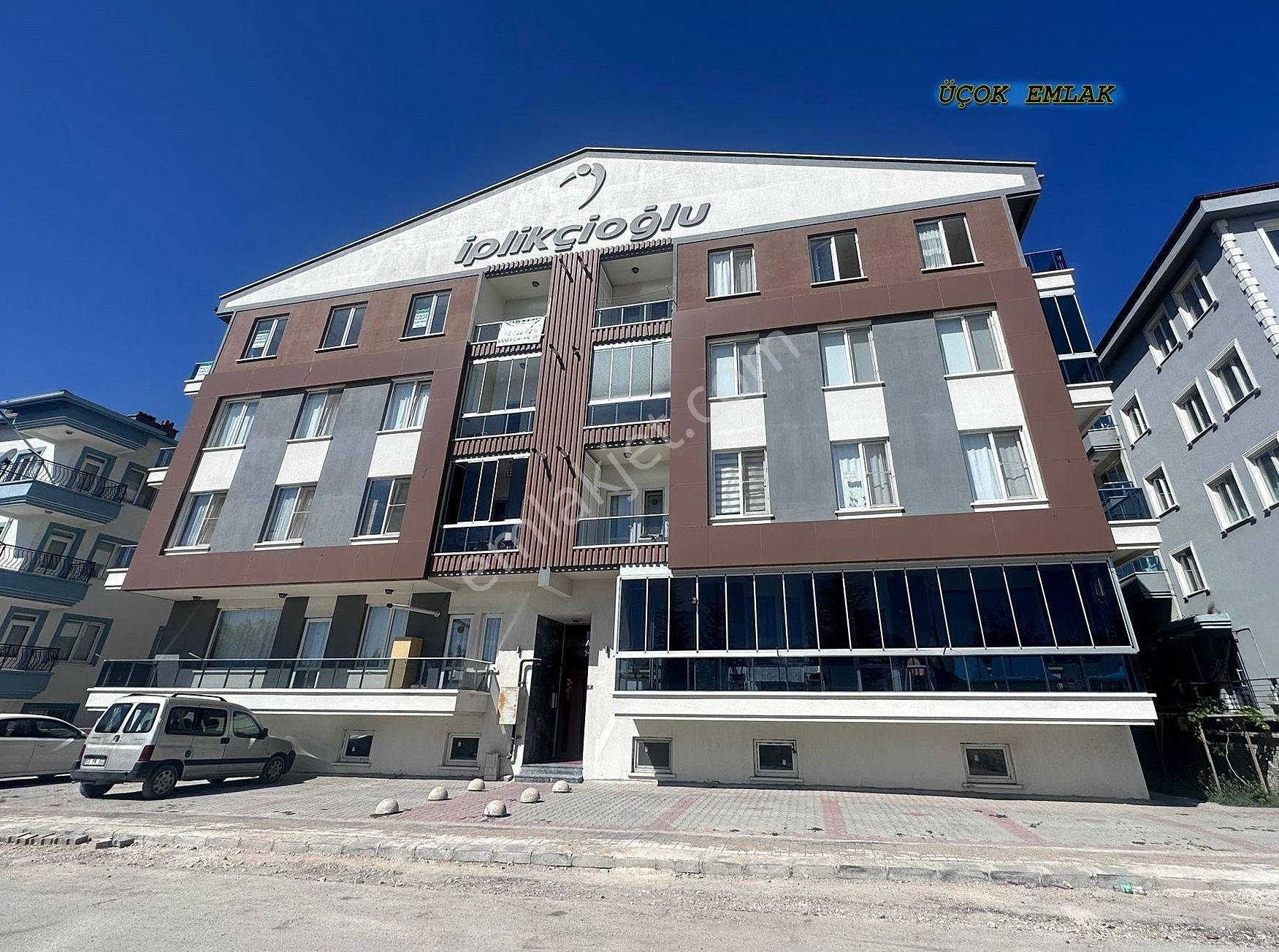 Afyon Üçok Emlaktan Ali İhsan Paşa Mah Satılık Lüx 3+1 Fırsat Daire
