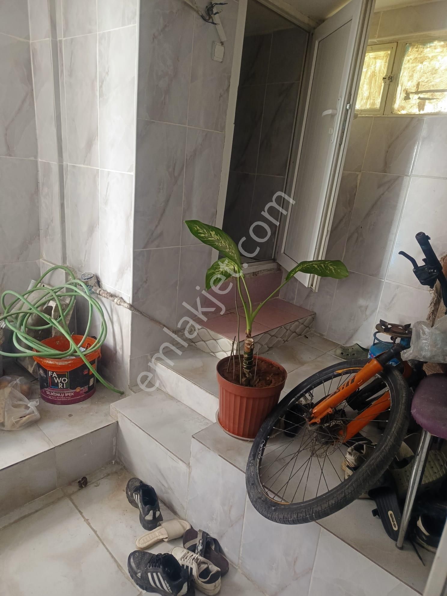 Çınar Gayrimenkul Dan Gaziantep Şahinbey Ocaklar Mah 3 Katlı Doğalgazlı Satılık Ev